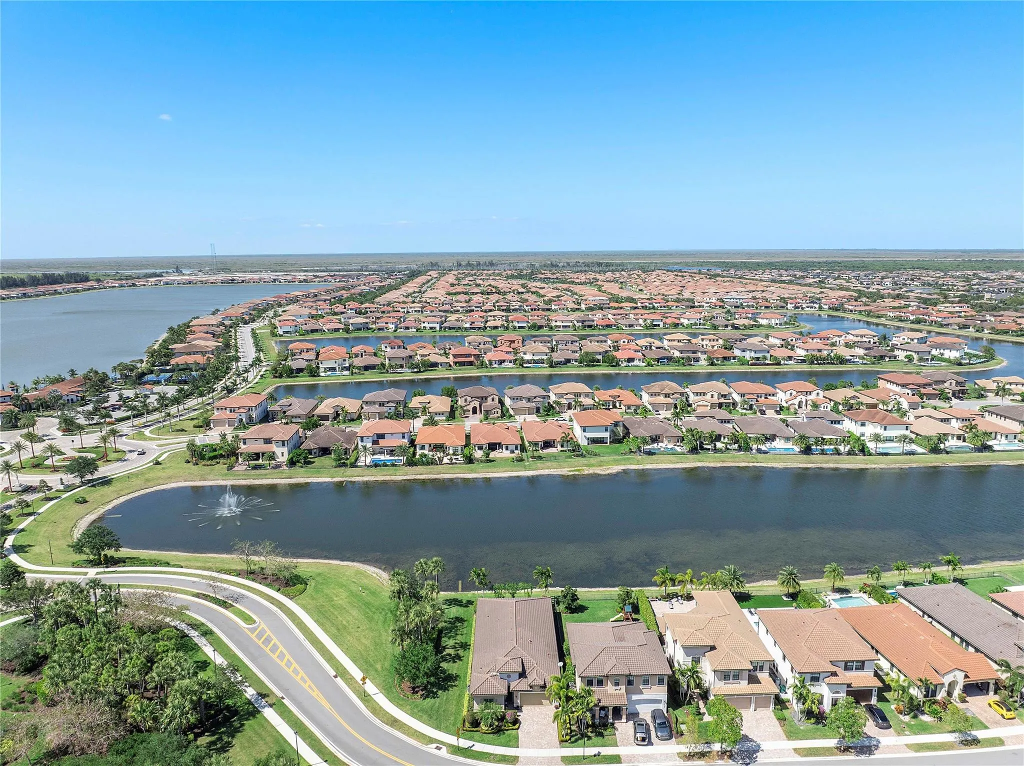 12155 S Baypoint Cir