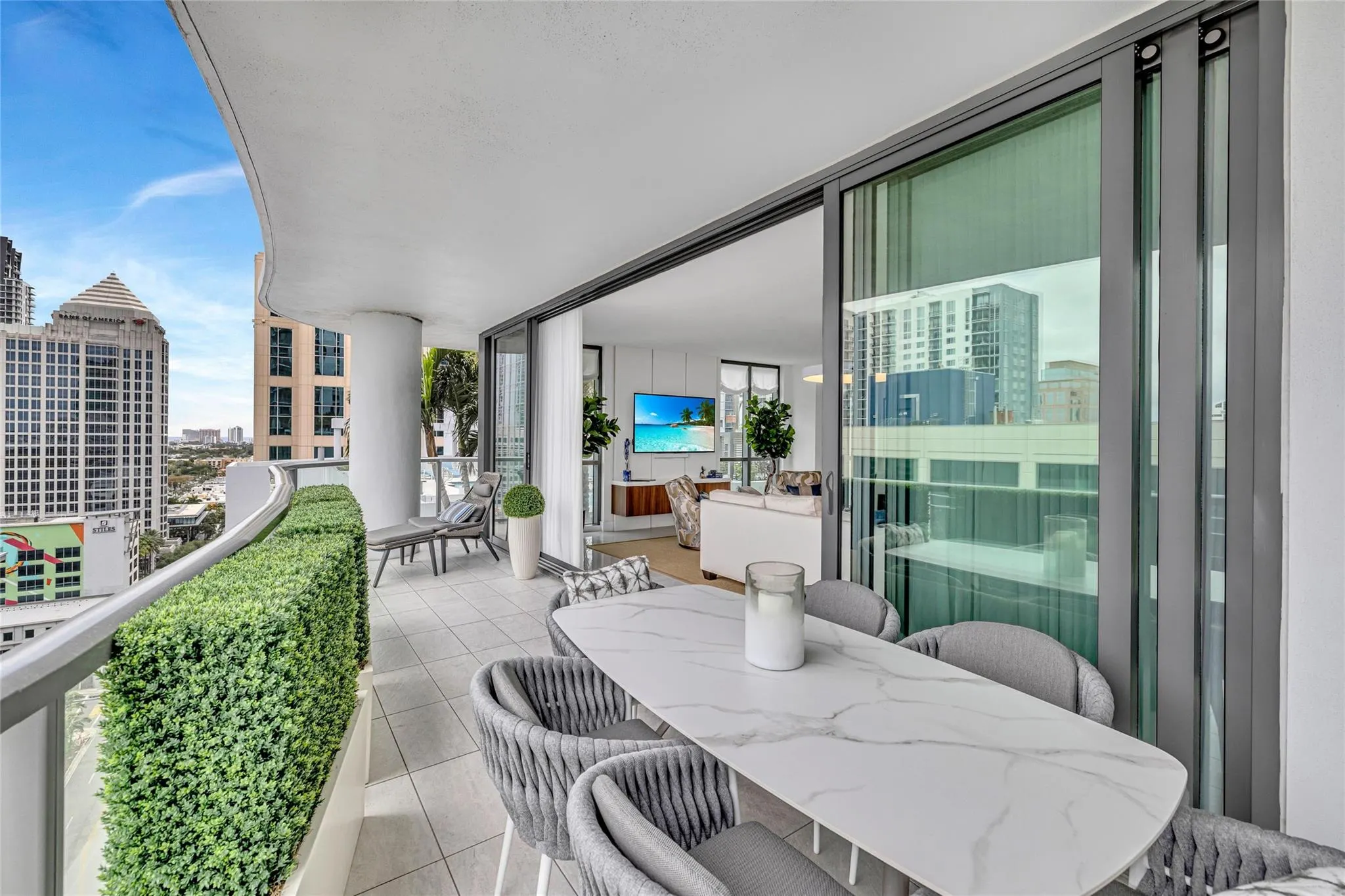 100 E Las Olas Blvd, #1701