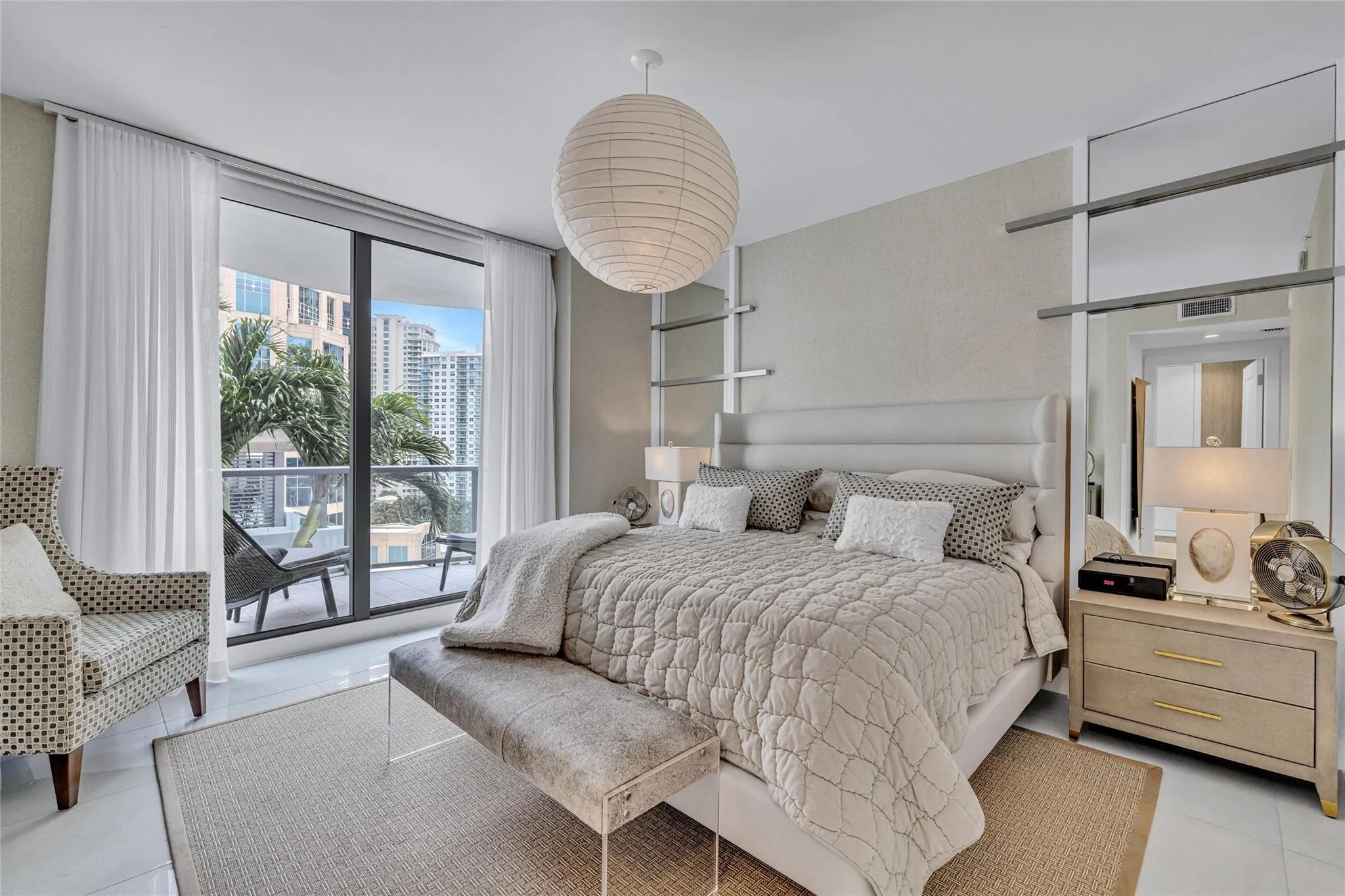 100 E Las Olas Blvd, #1701