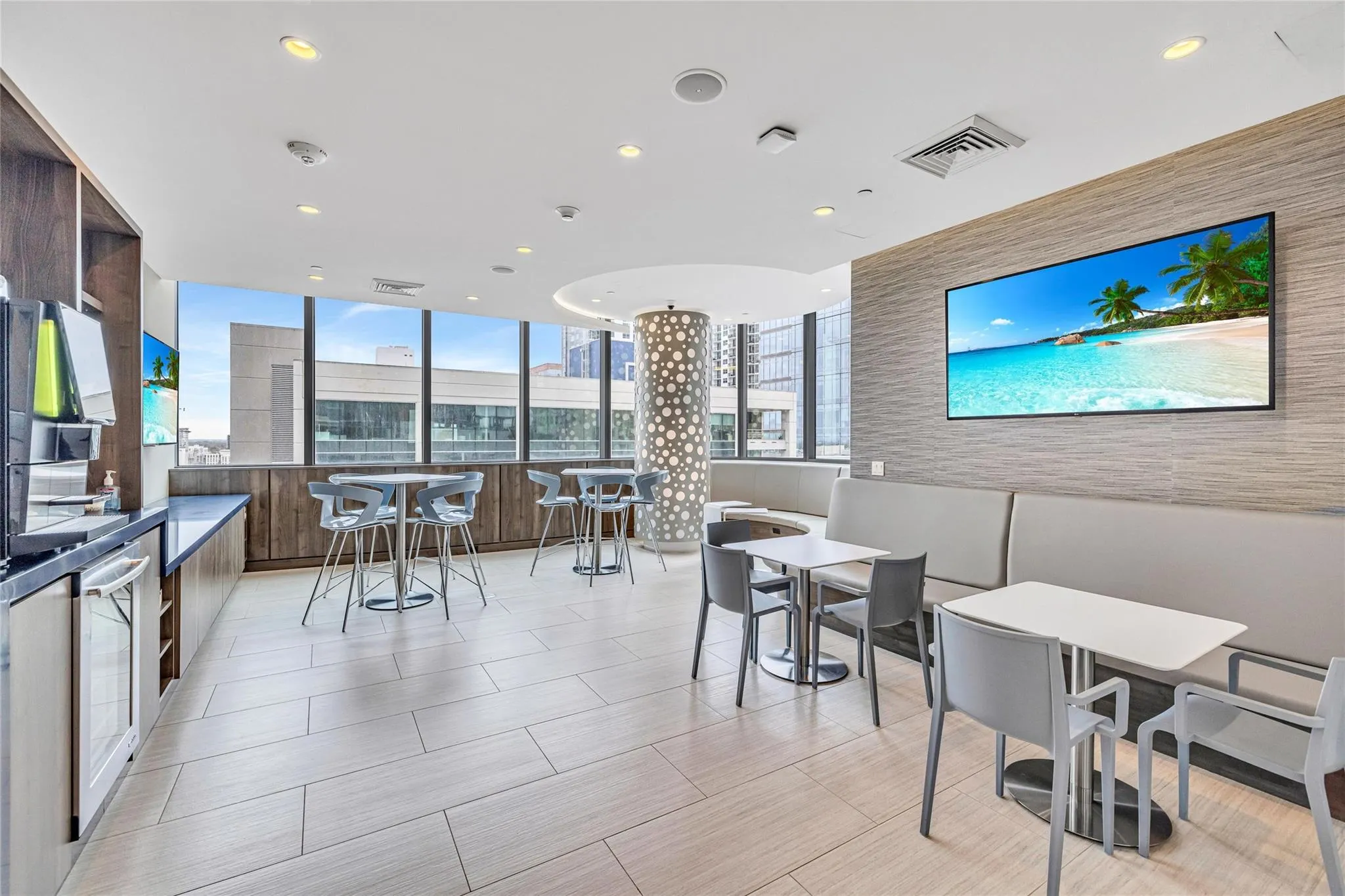 100 E Las Olas Blvd, #1701