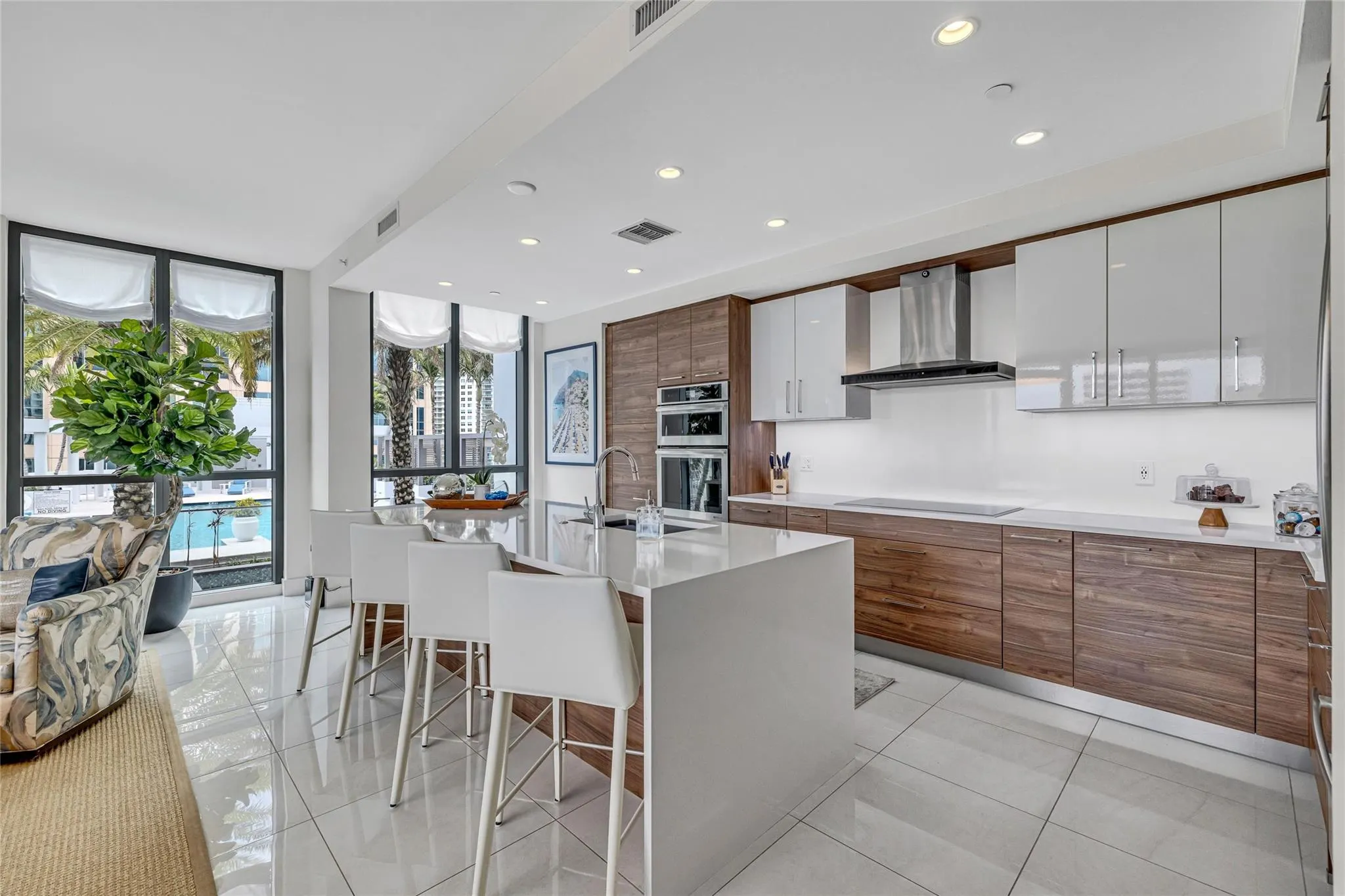 100 E Las Olas Blvd, #1701