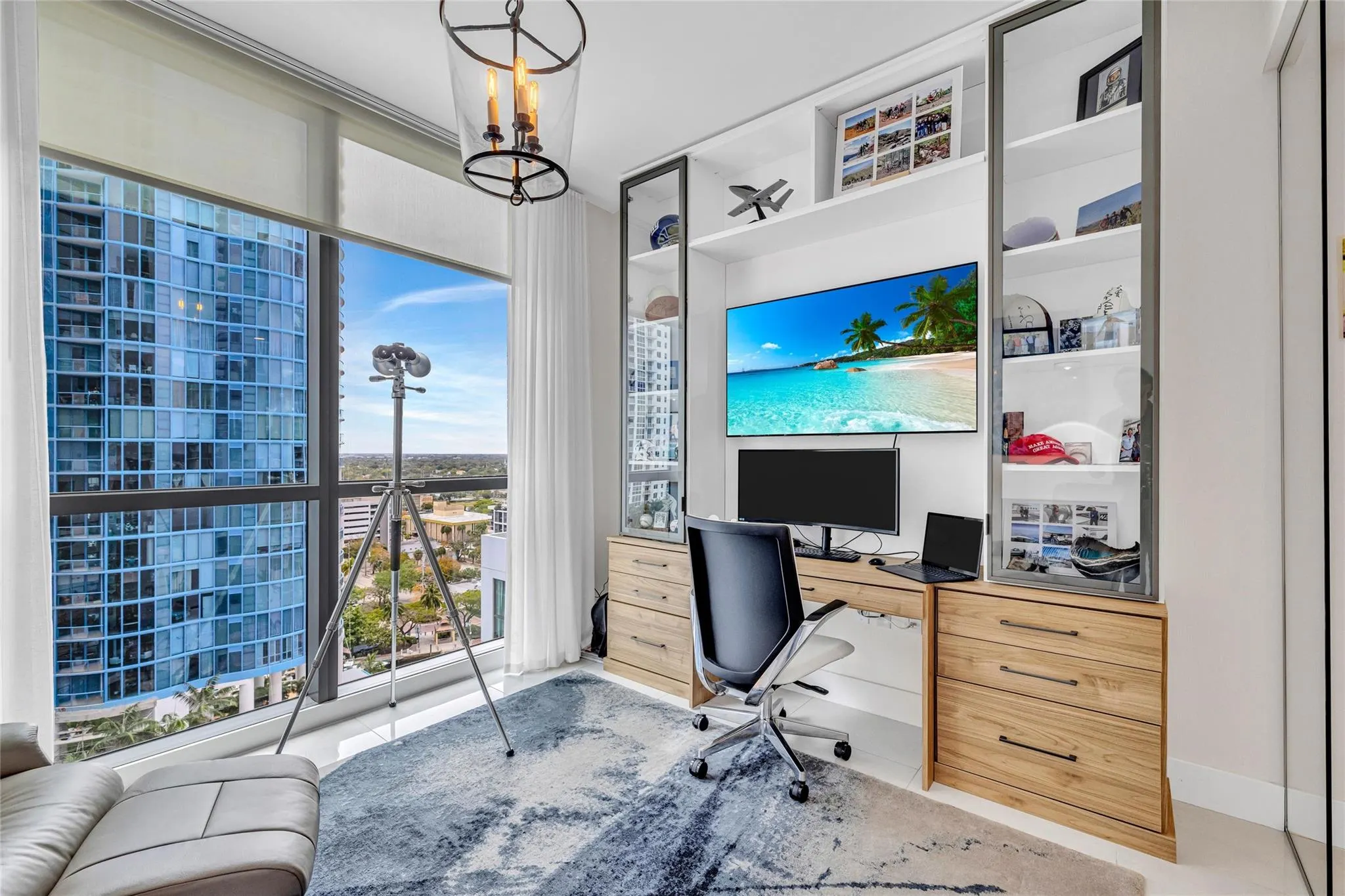 100 E Las Olas Blvd, #1701