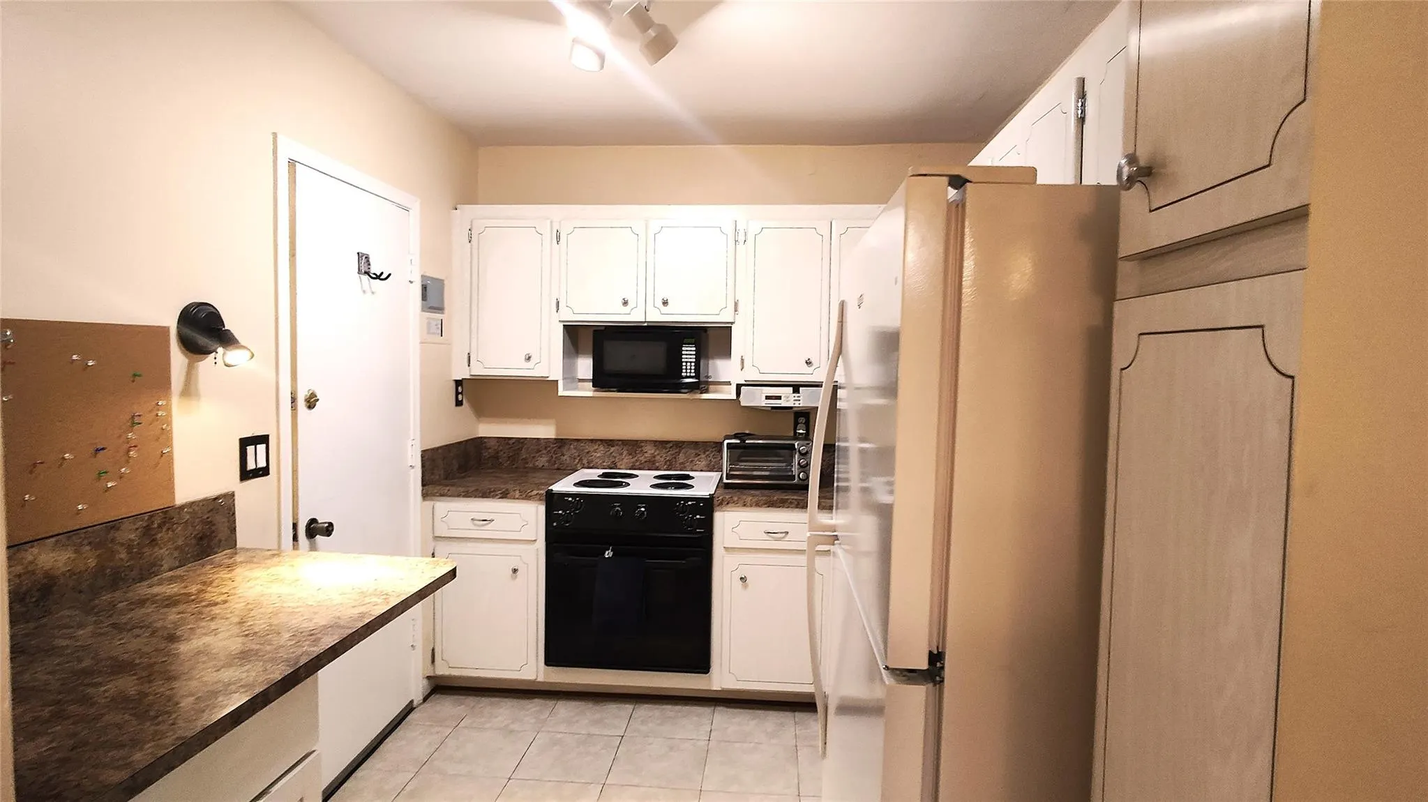 418 S Cypress Rd, #104