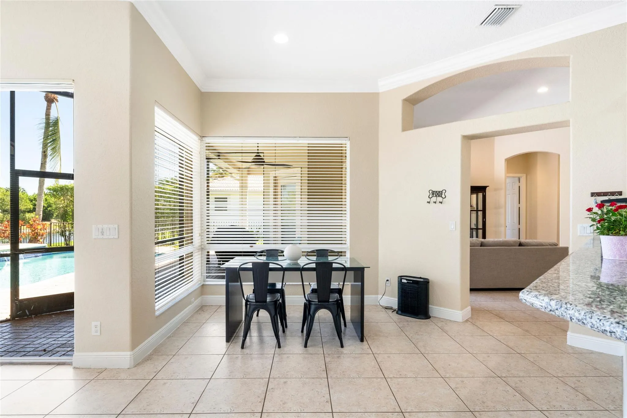 10645 NW 69th Pl