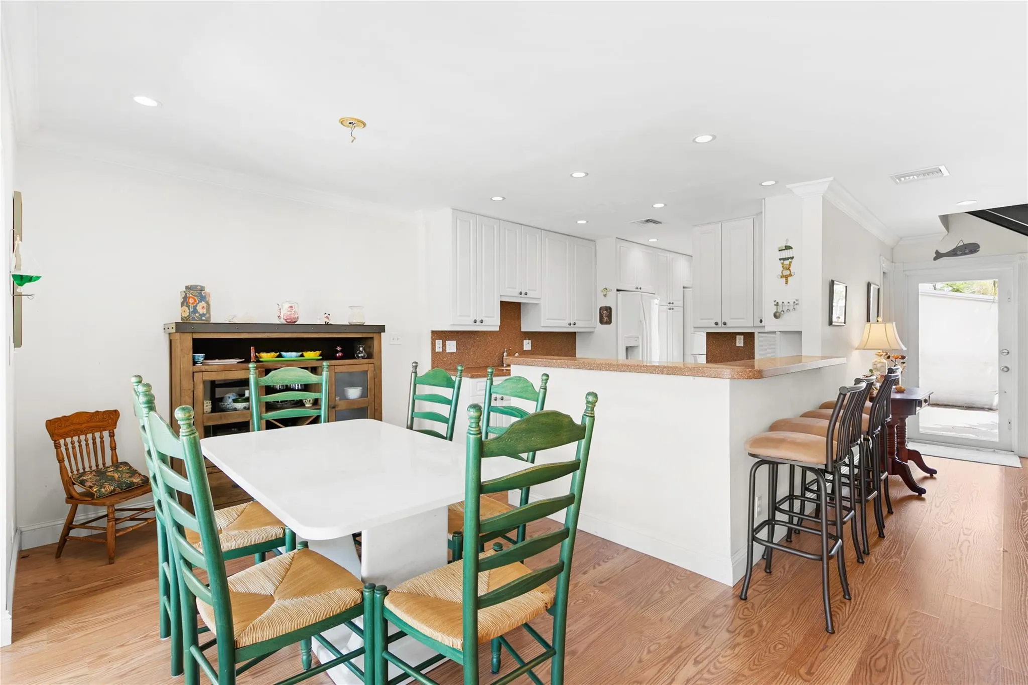 17 Middlesex Dr, #17