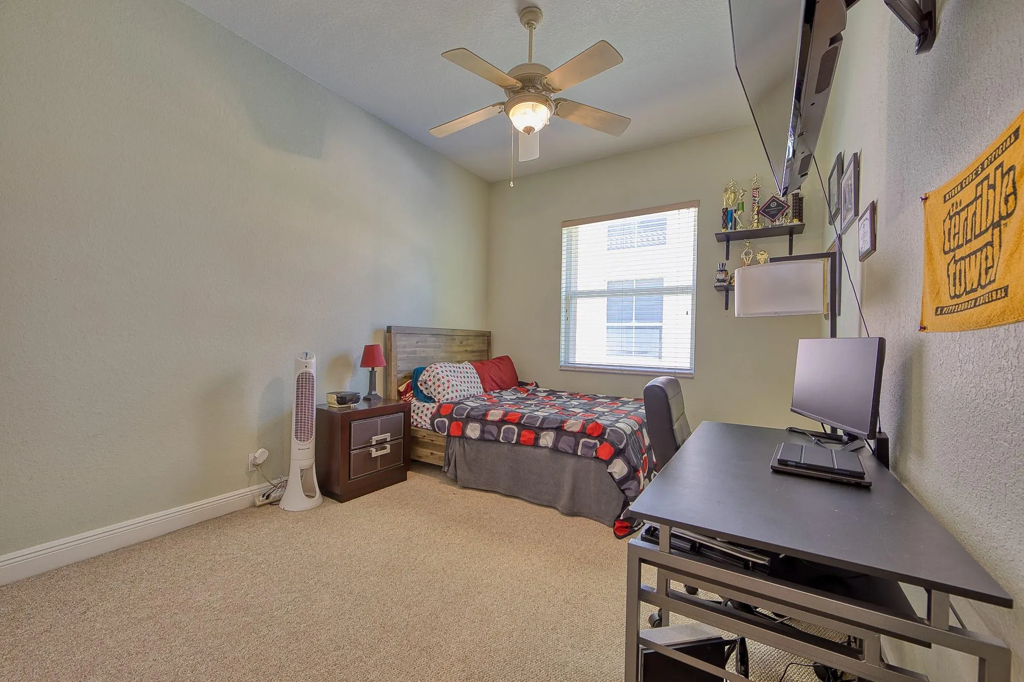 7501 NW 115th Ter