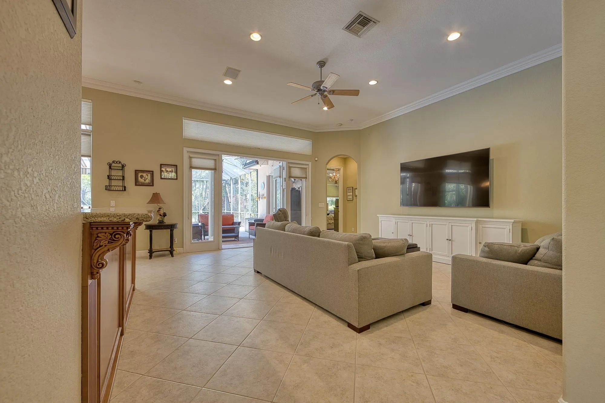 7501 NW 115th Ter