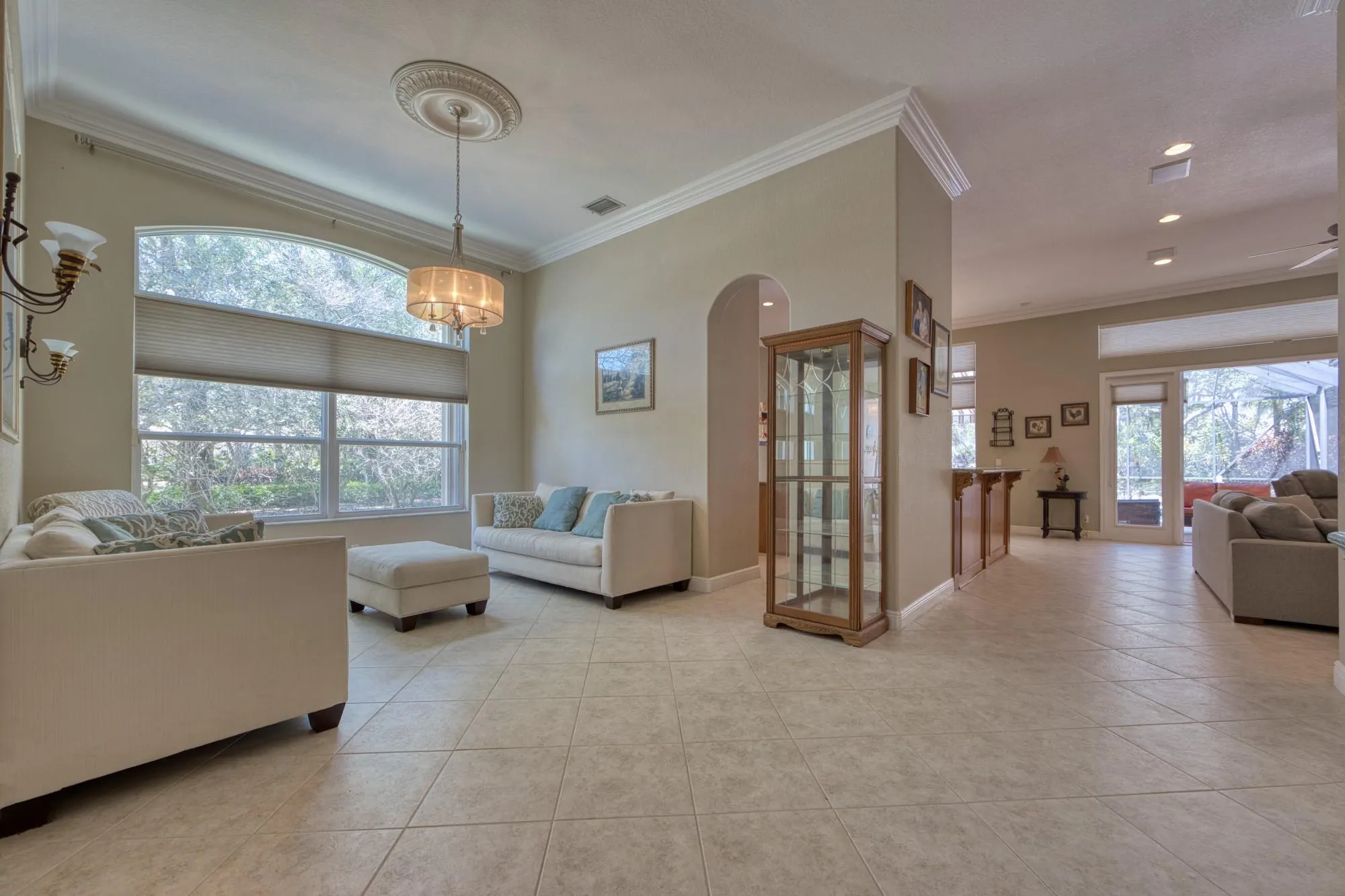 7501 NW 115th Ter