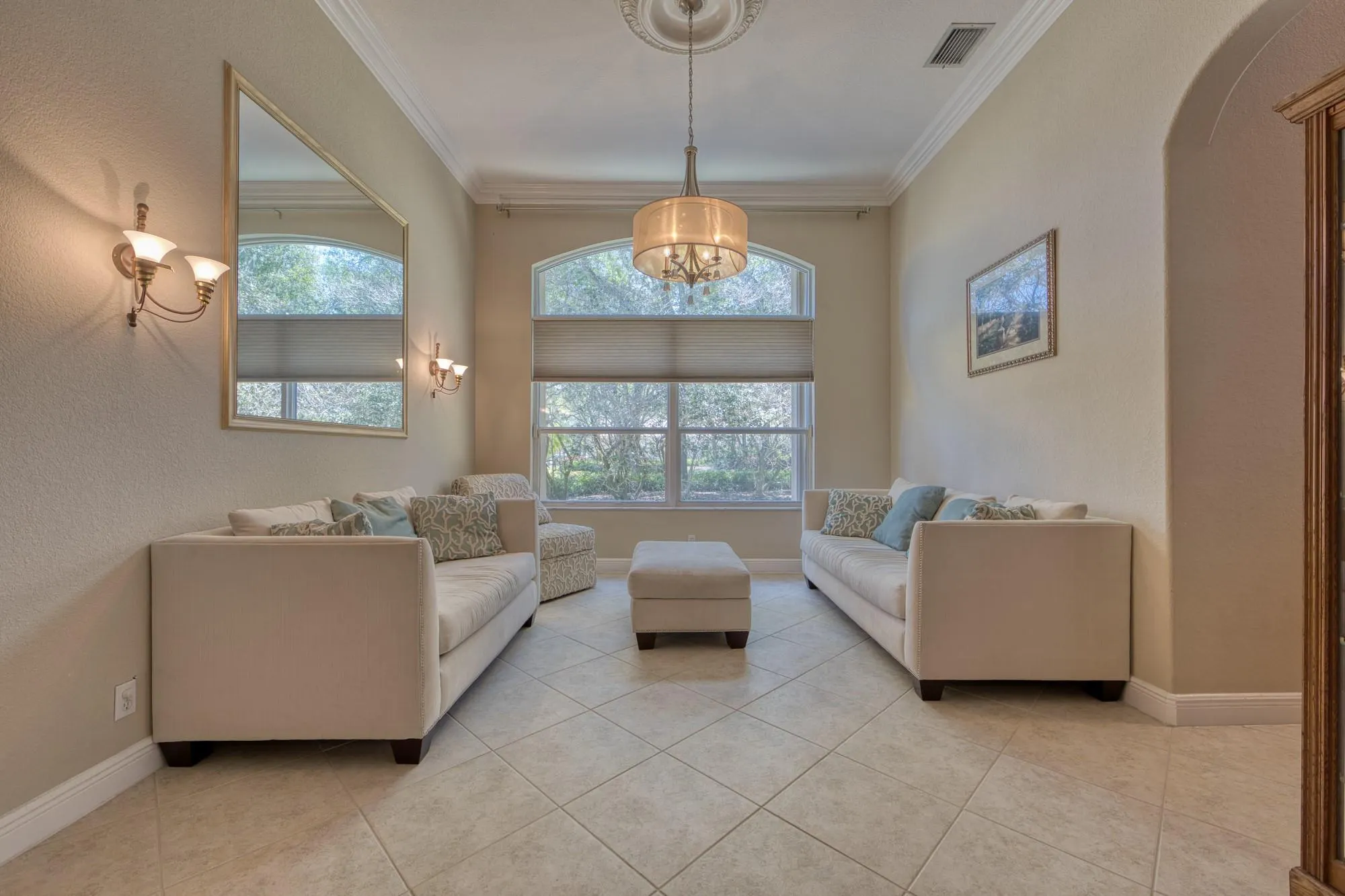 7501 NW 115th Ter