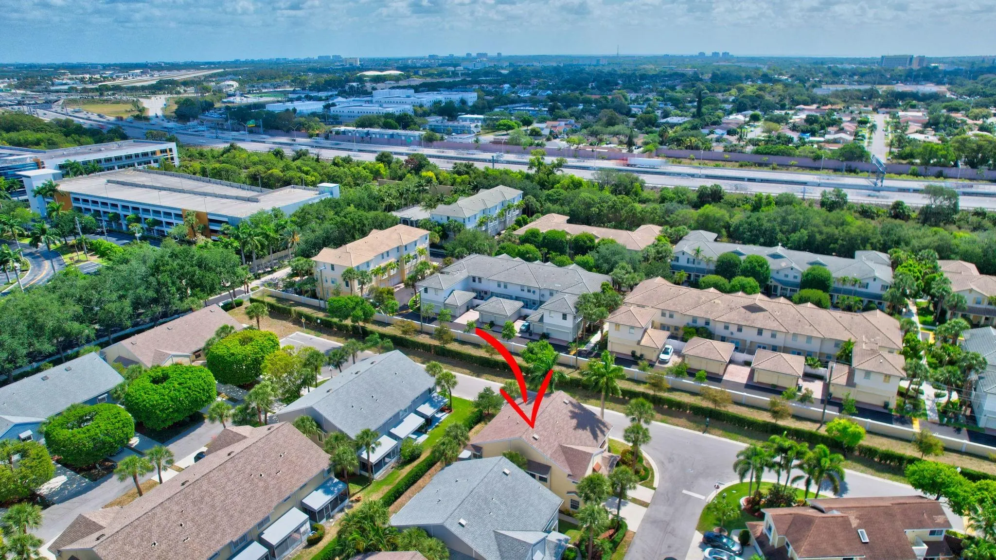 5043 Pointe Emerald Ln