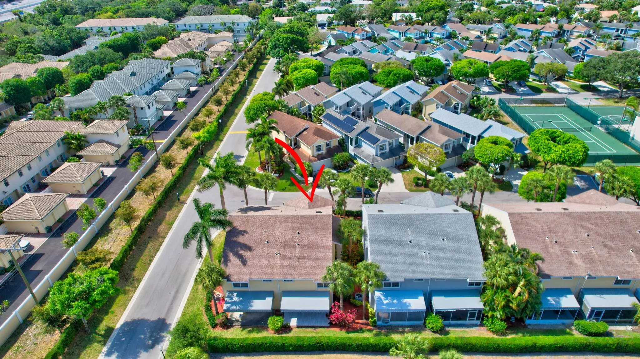 5043 Pointe Emerald Ln
