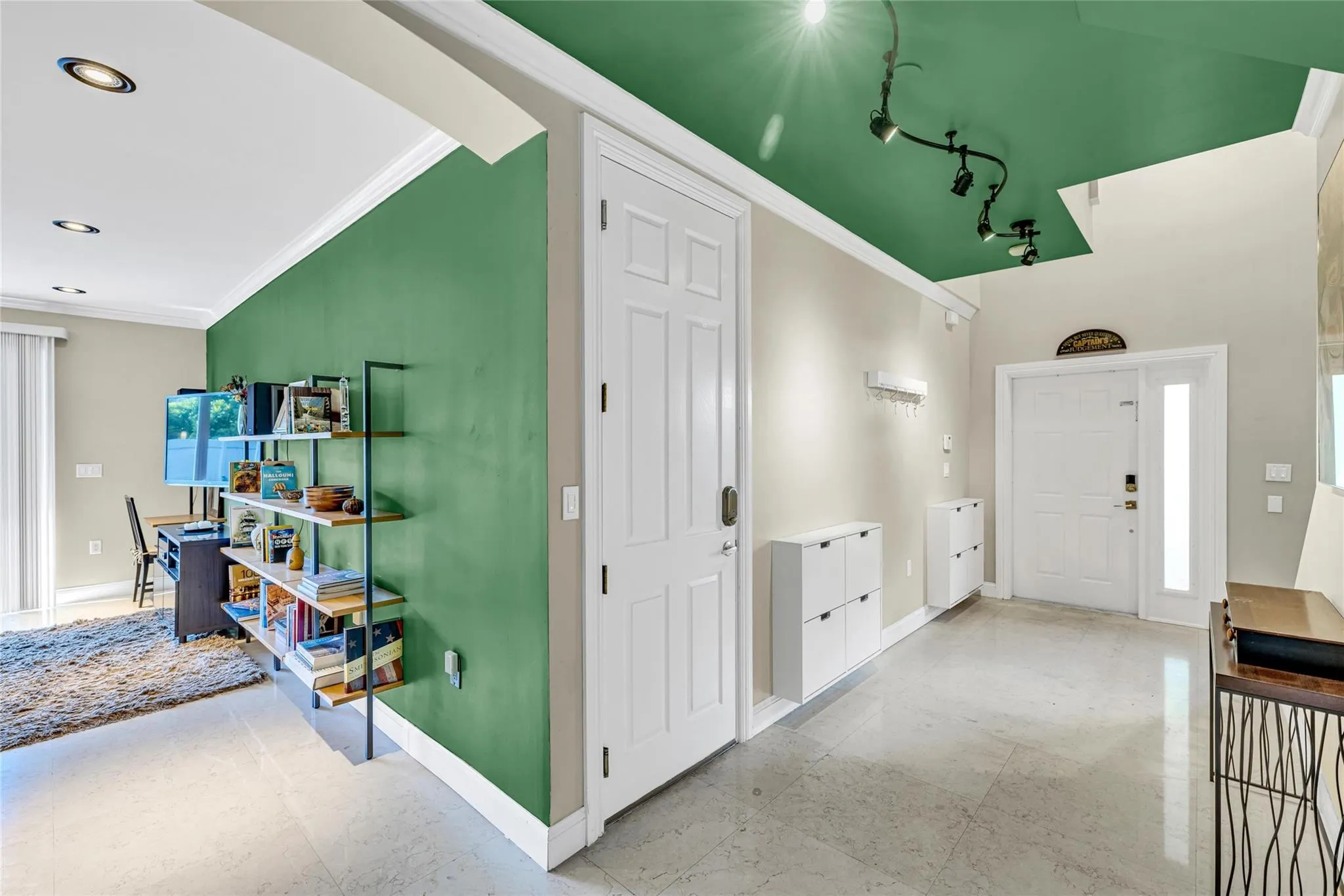 488 SW 5th Ave, #488