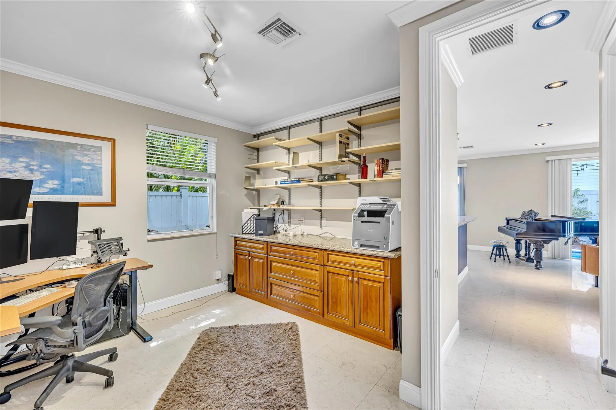 488 SW 5th Ave, #488
