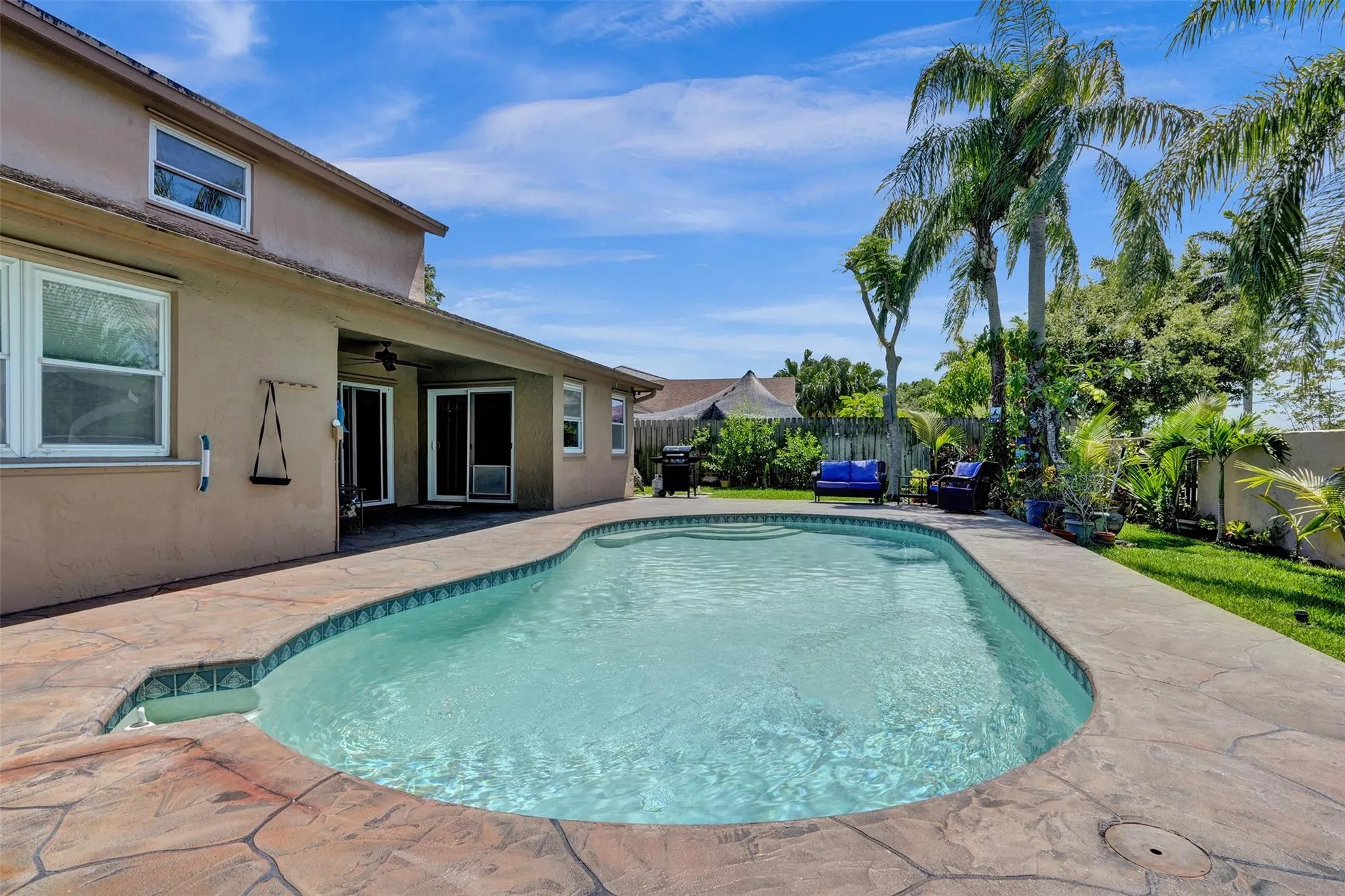 1325 SW 151st Way