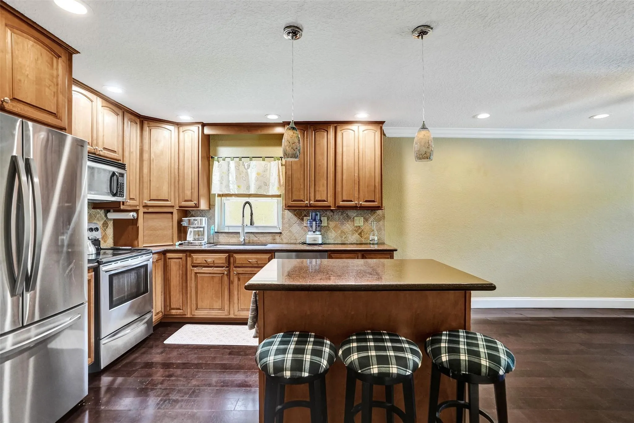 1325 SW 151st Way