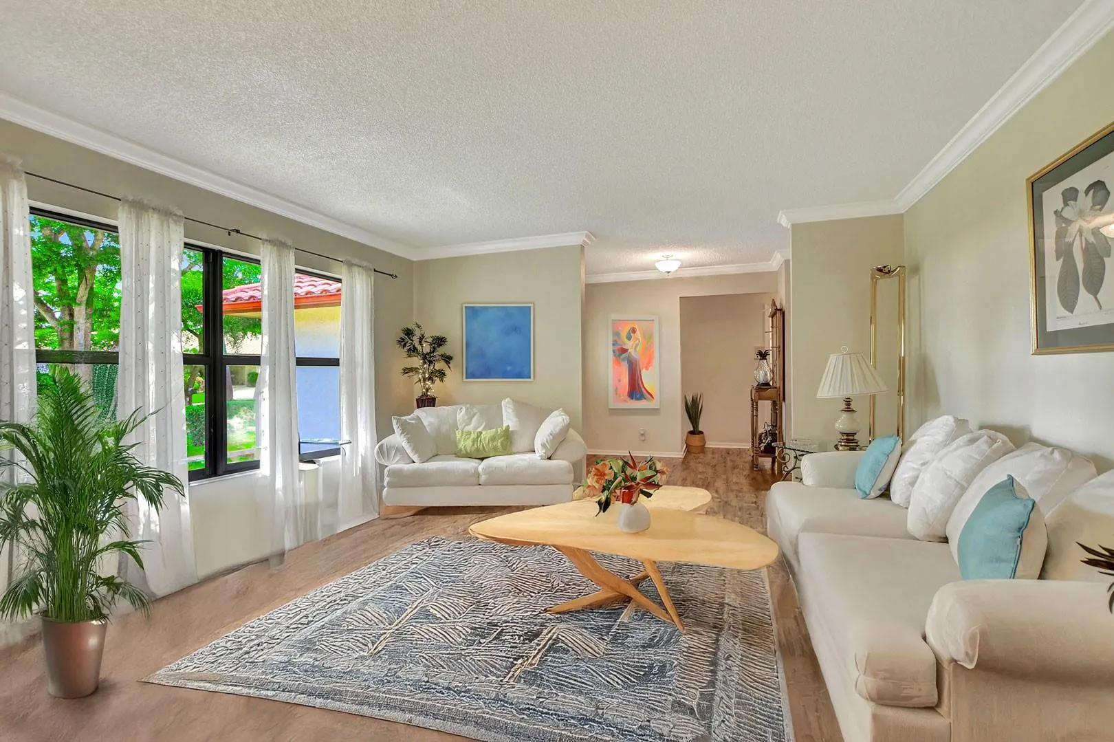 243 WOODLAKE CIRCLE