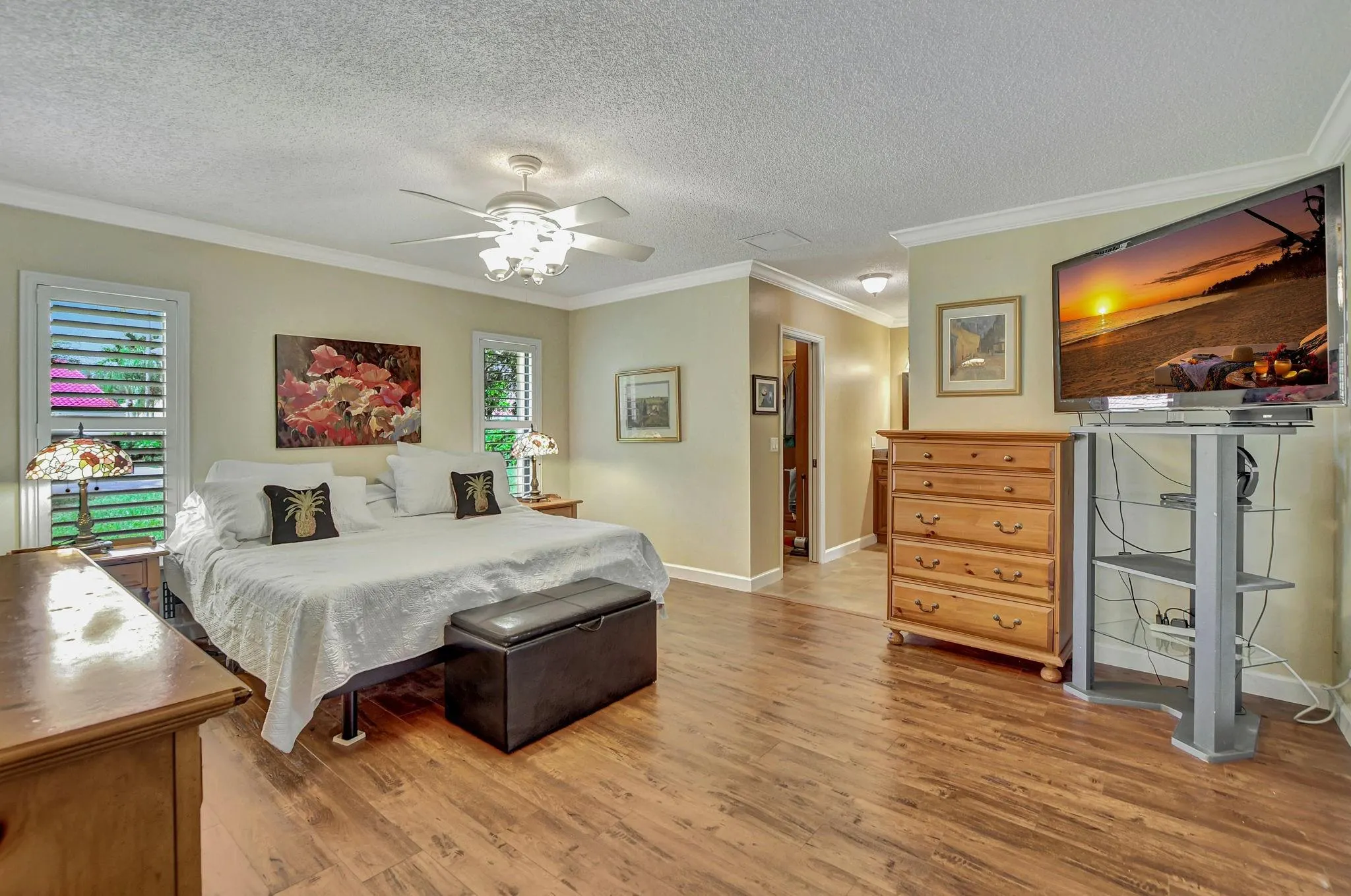 243 WOODLAKE CIRCLE