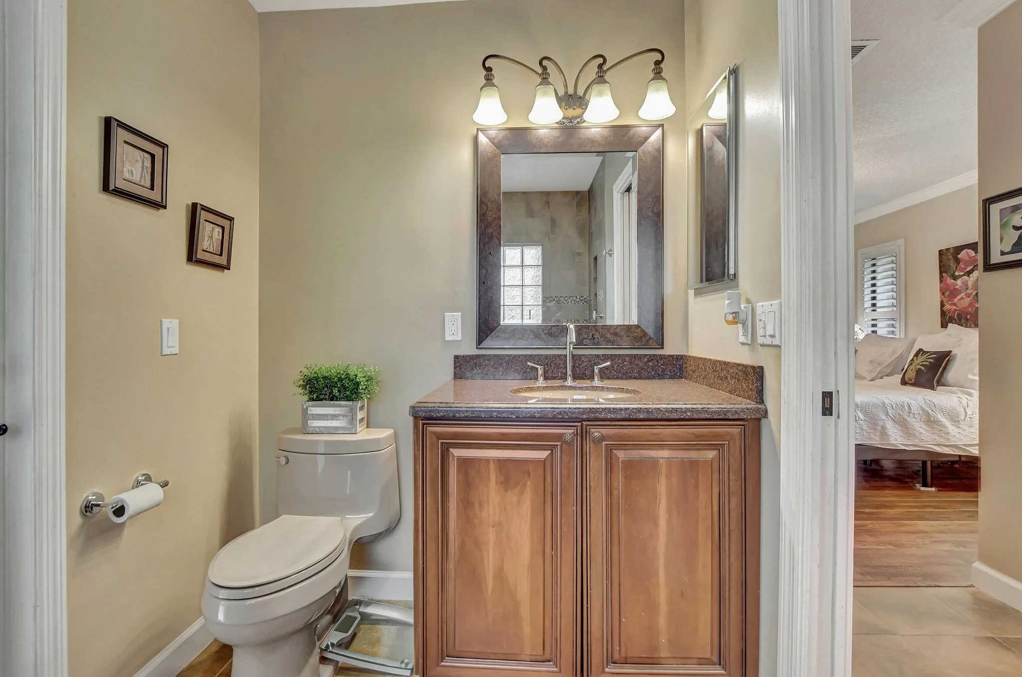 243 WOODLAKE CIRCLE