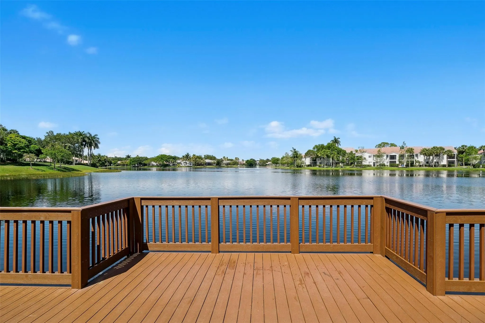 1119 Creekford Dr