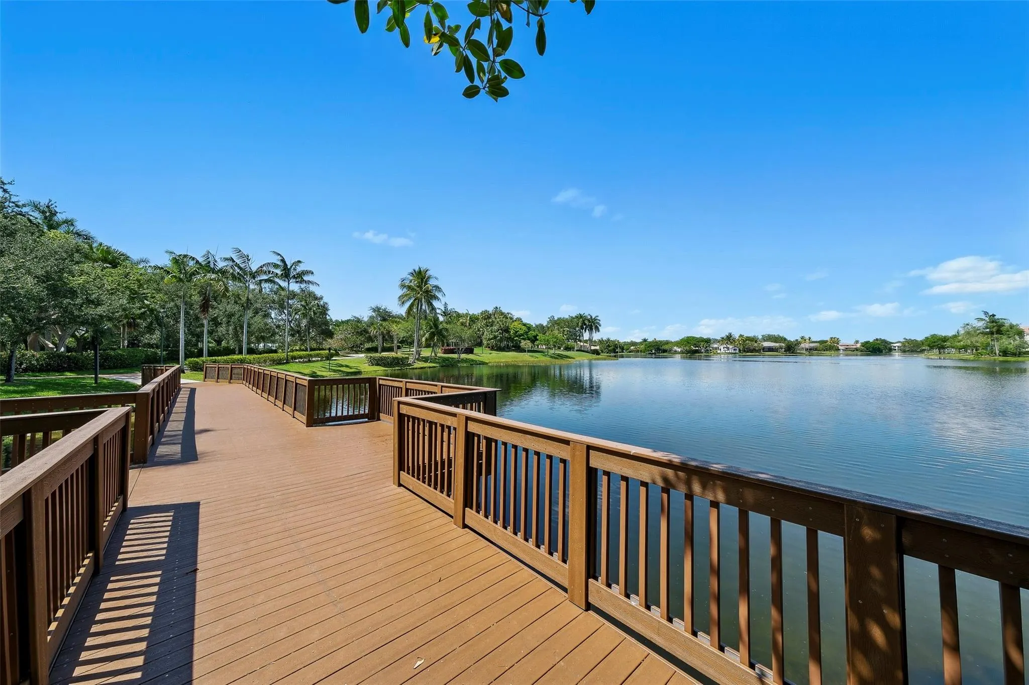 1119 Creekford Dr