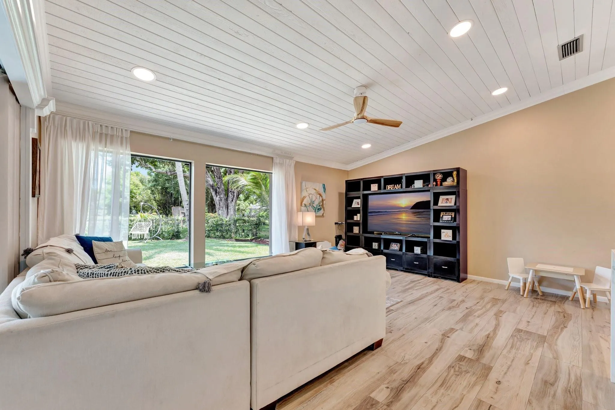 1988 NW 112th Ave