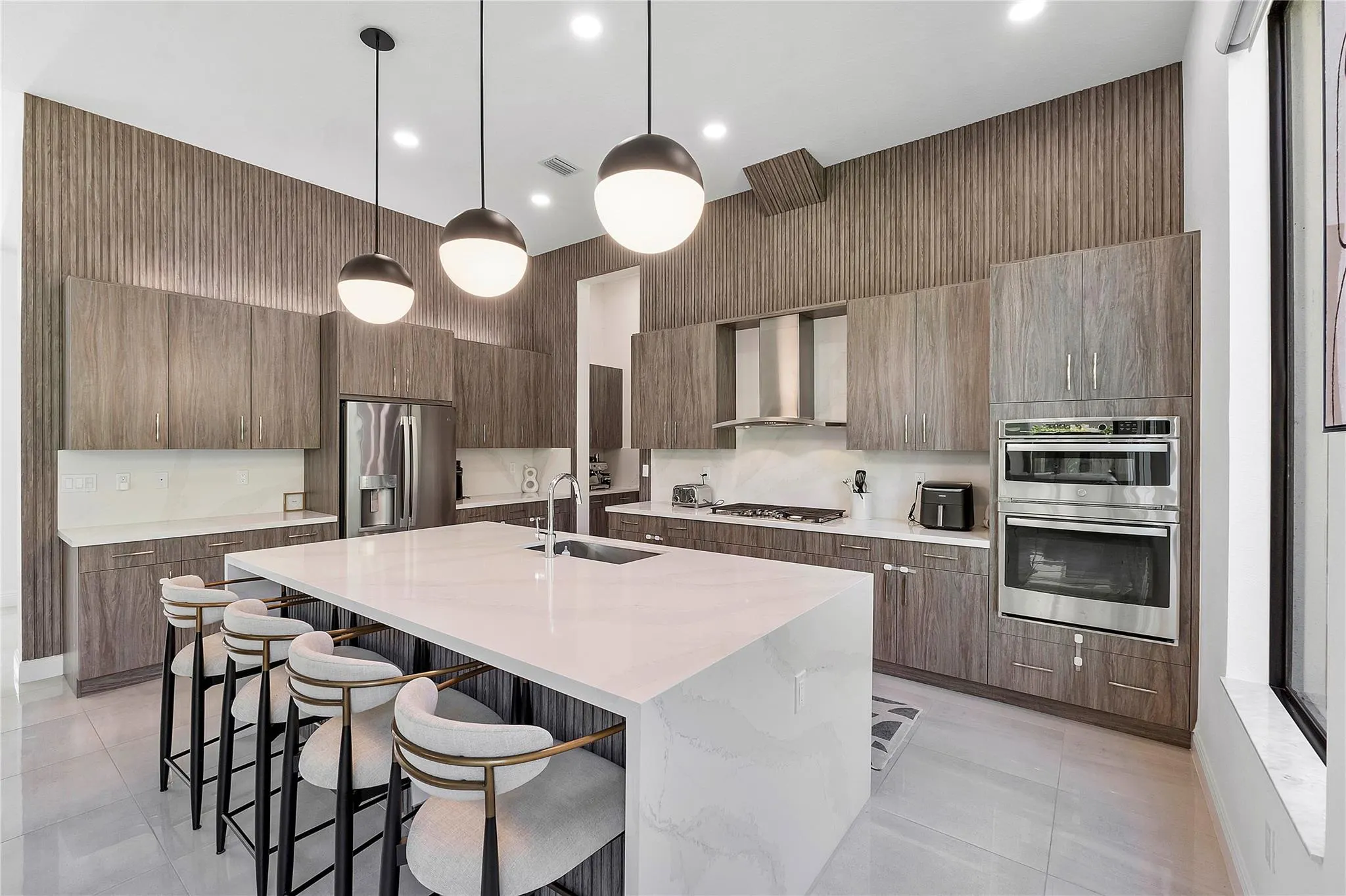 9015 W Parkland Bay Trl