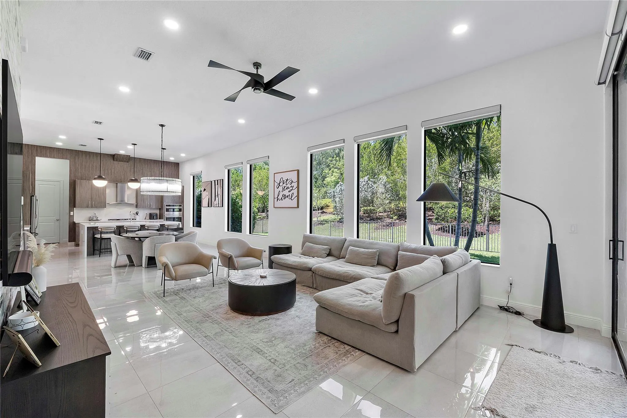 9015 W Parkland Bay Trl