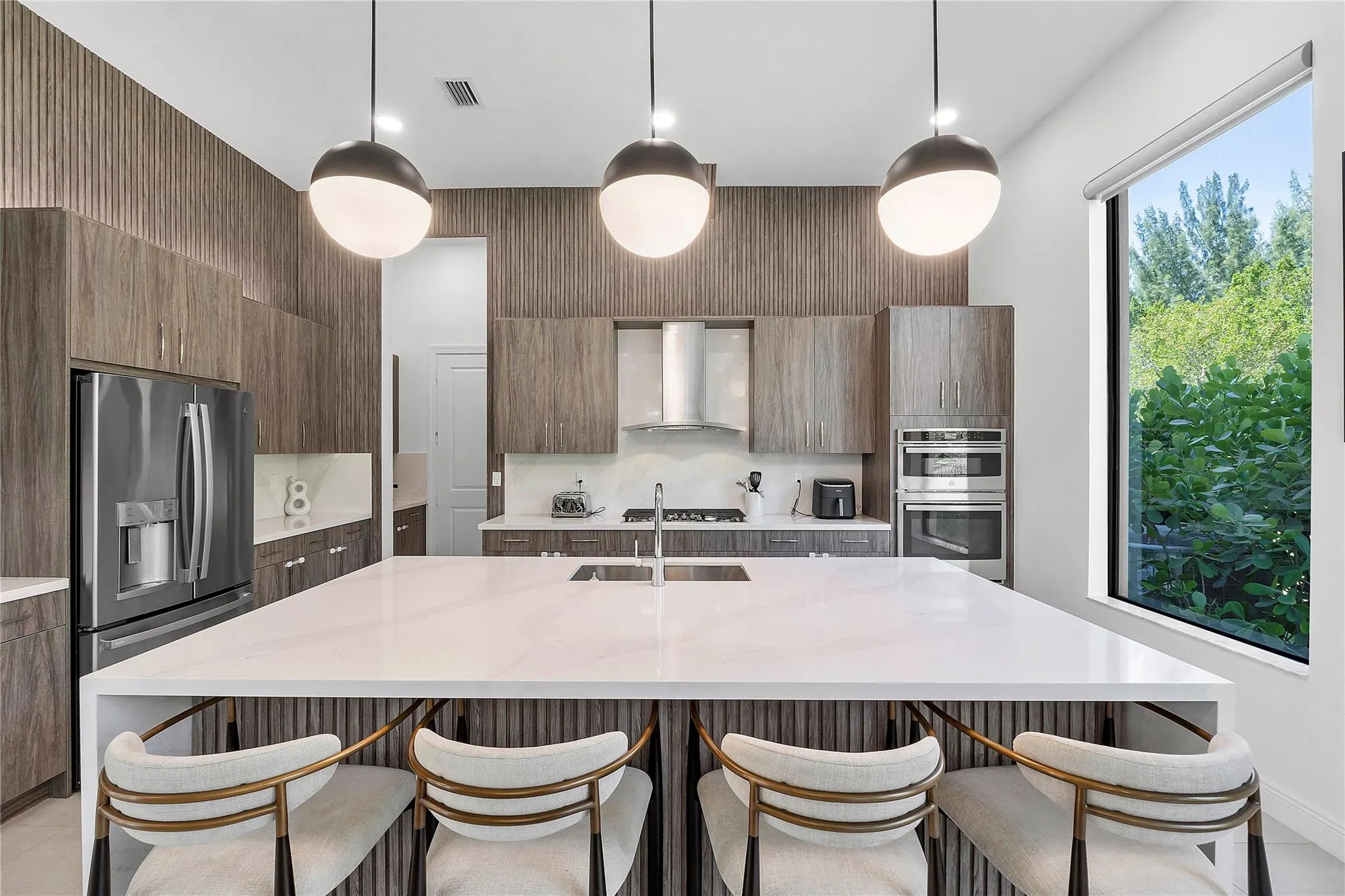 9015 W Parkland Bay Trl