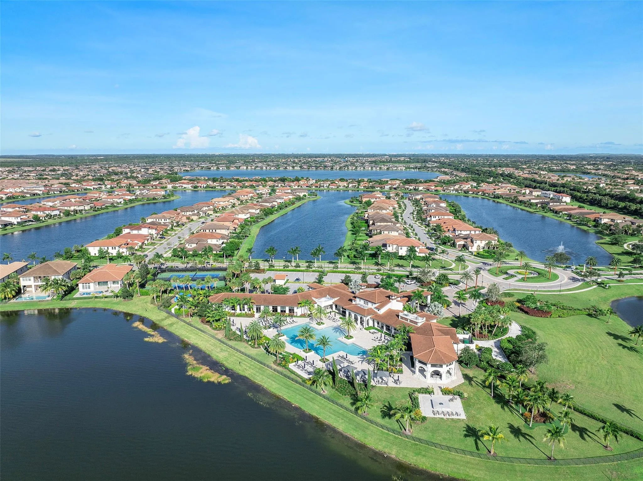 9015 W Parkland Bay Trl