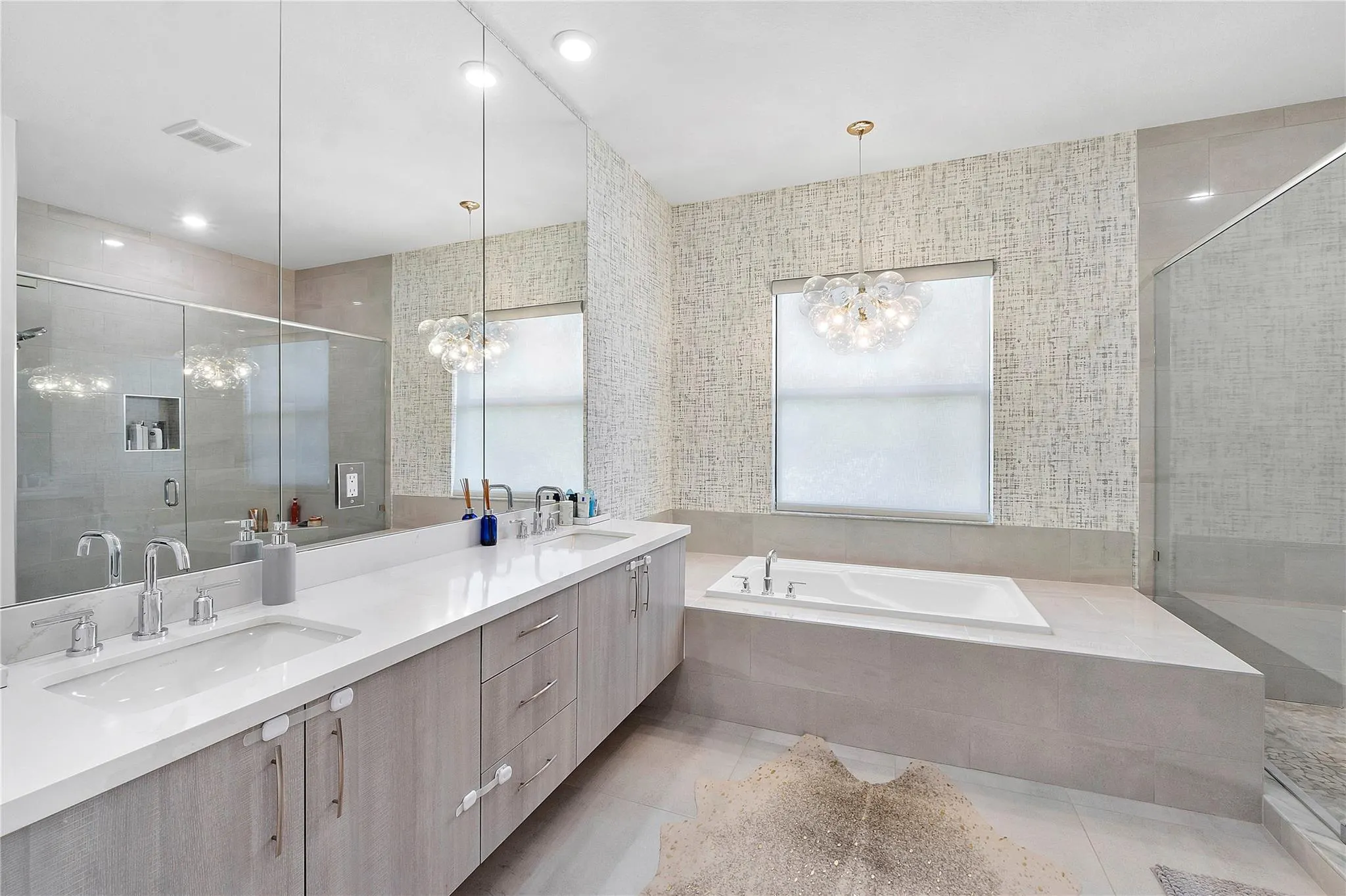 9015 W Parkland Bay Trl