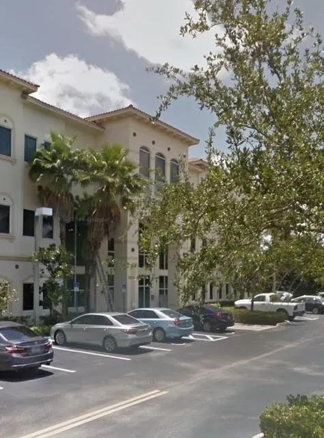 2893 Executive Park Dr., #105