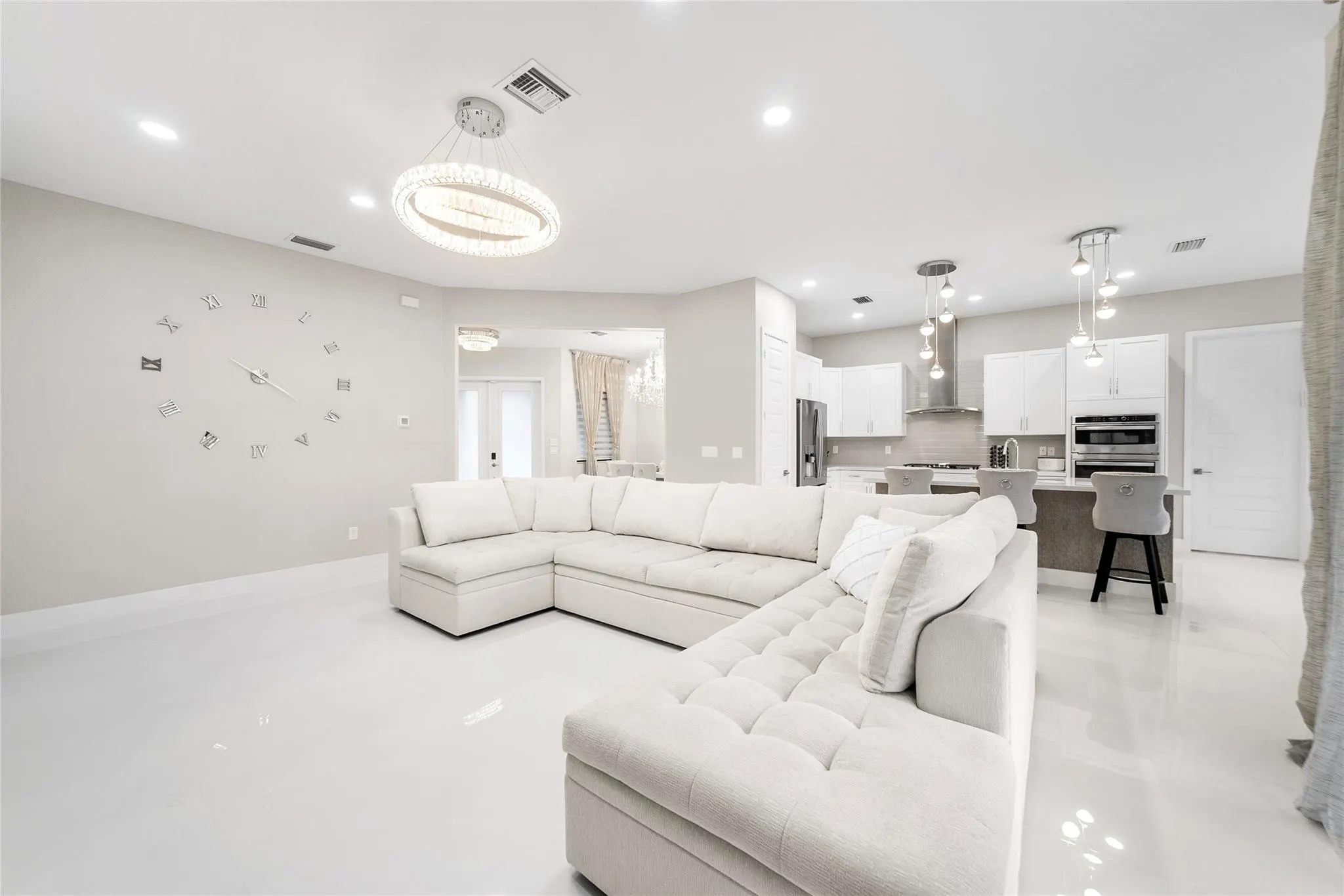 10777 Oceano Way