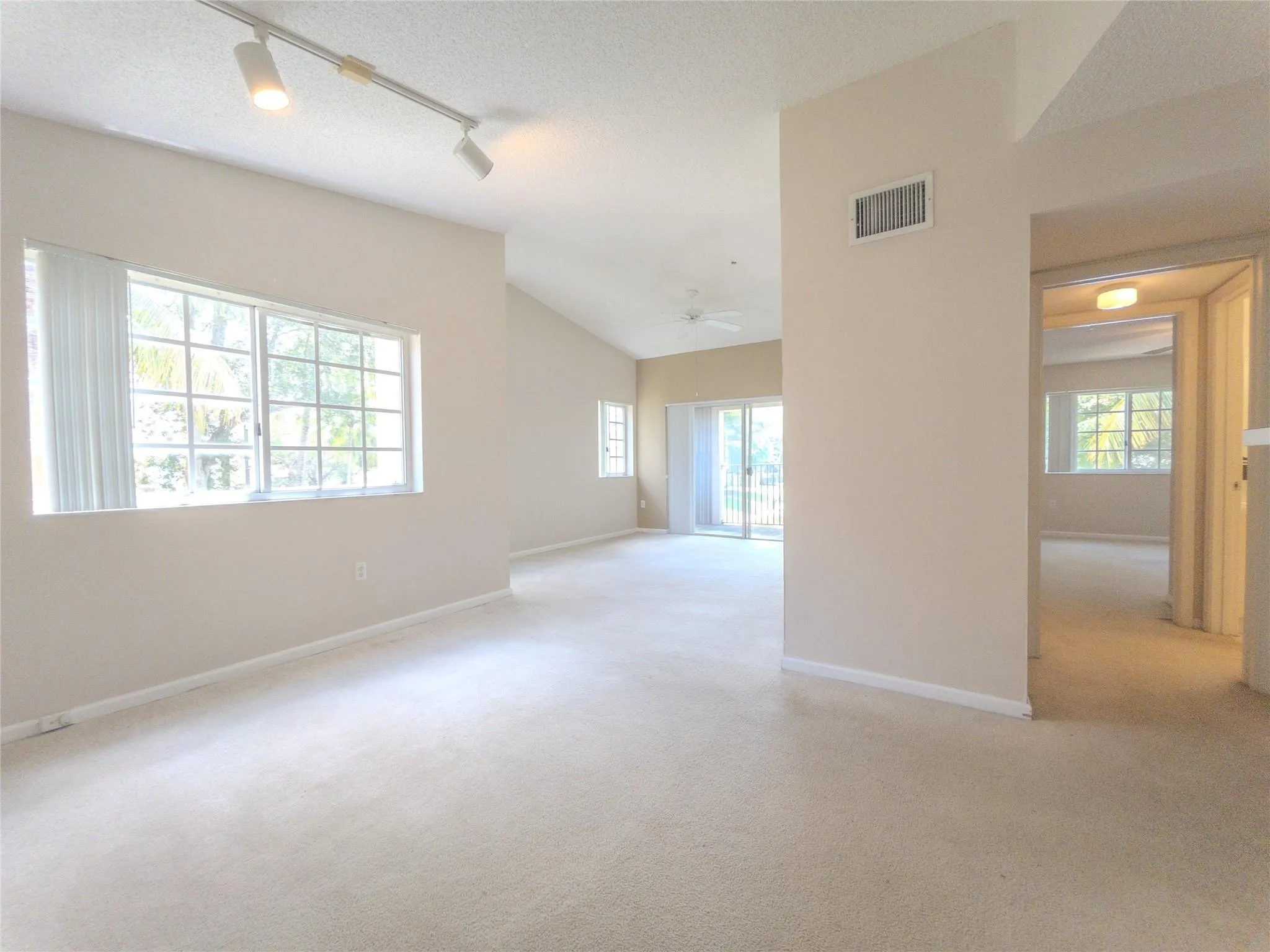 2041 Renaissance Blvd, #202