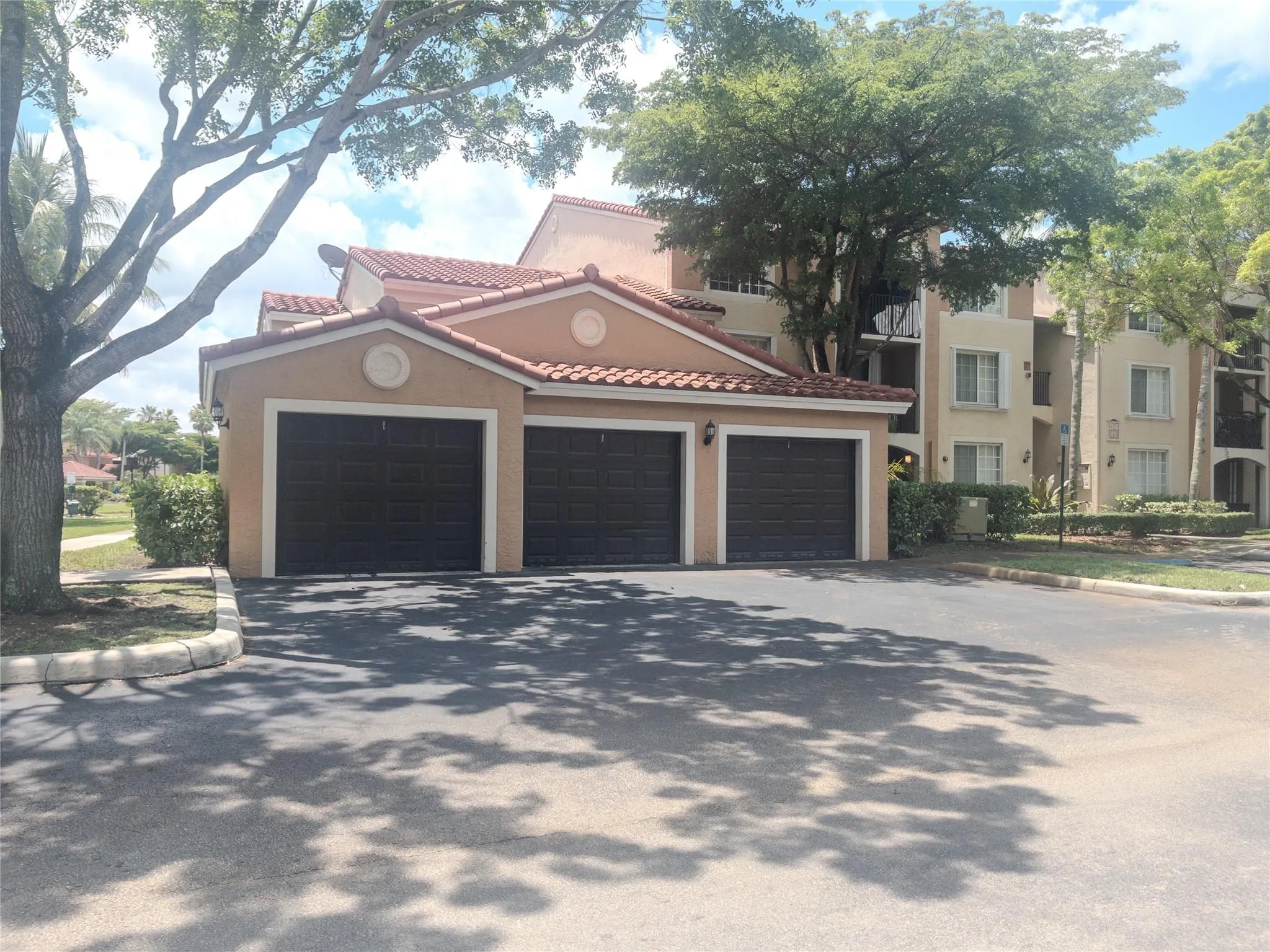 2041 Renaissance Blvd, #202