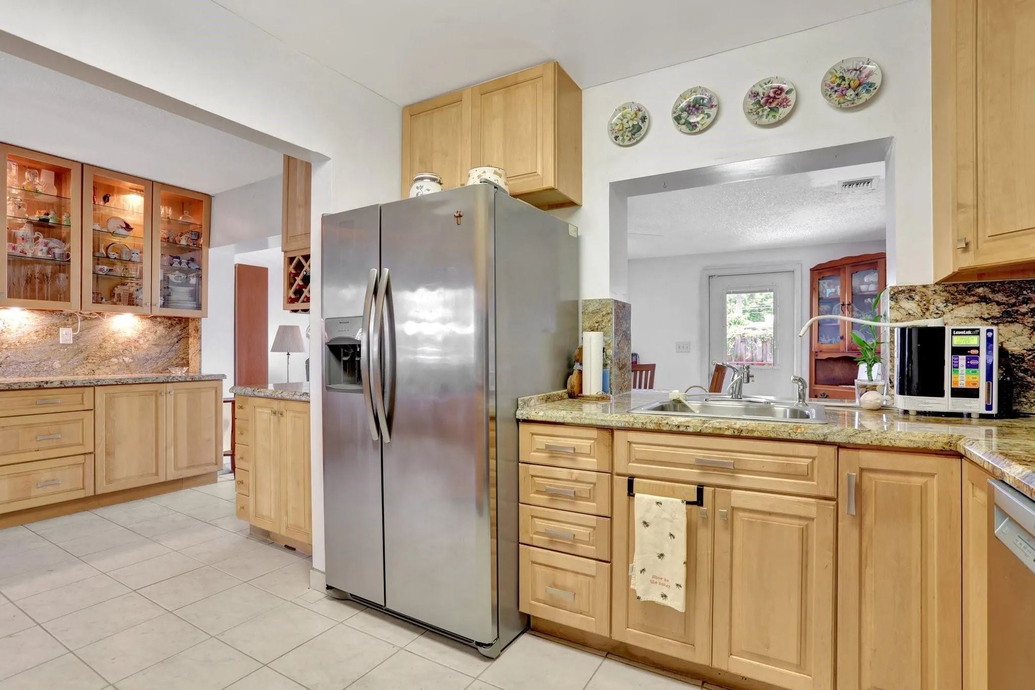 217 SW 9th Ct