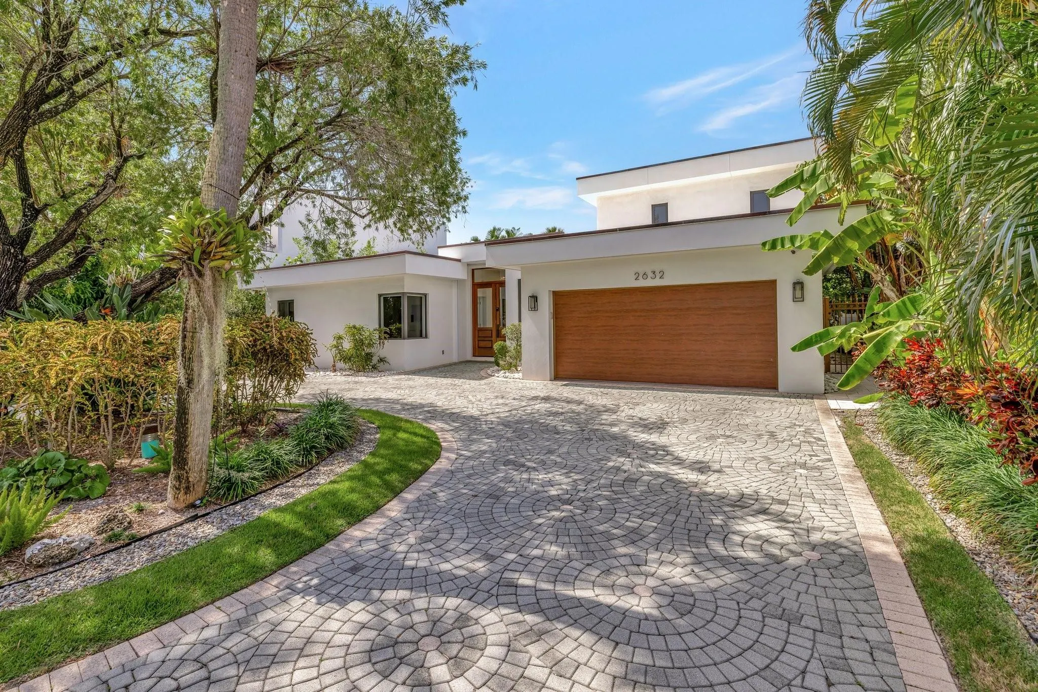 2632 Sea Island Dr