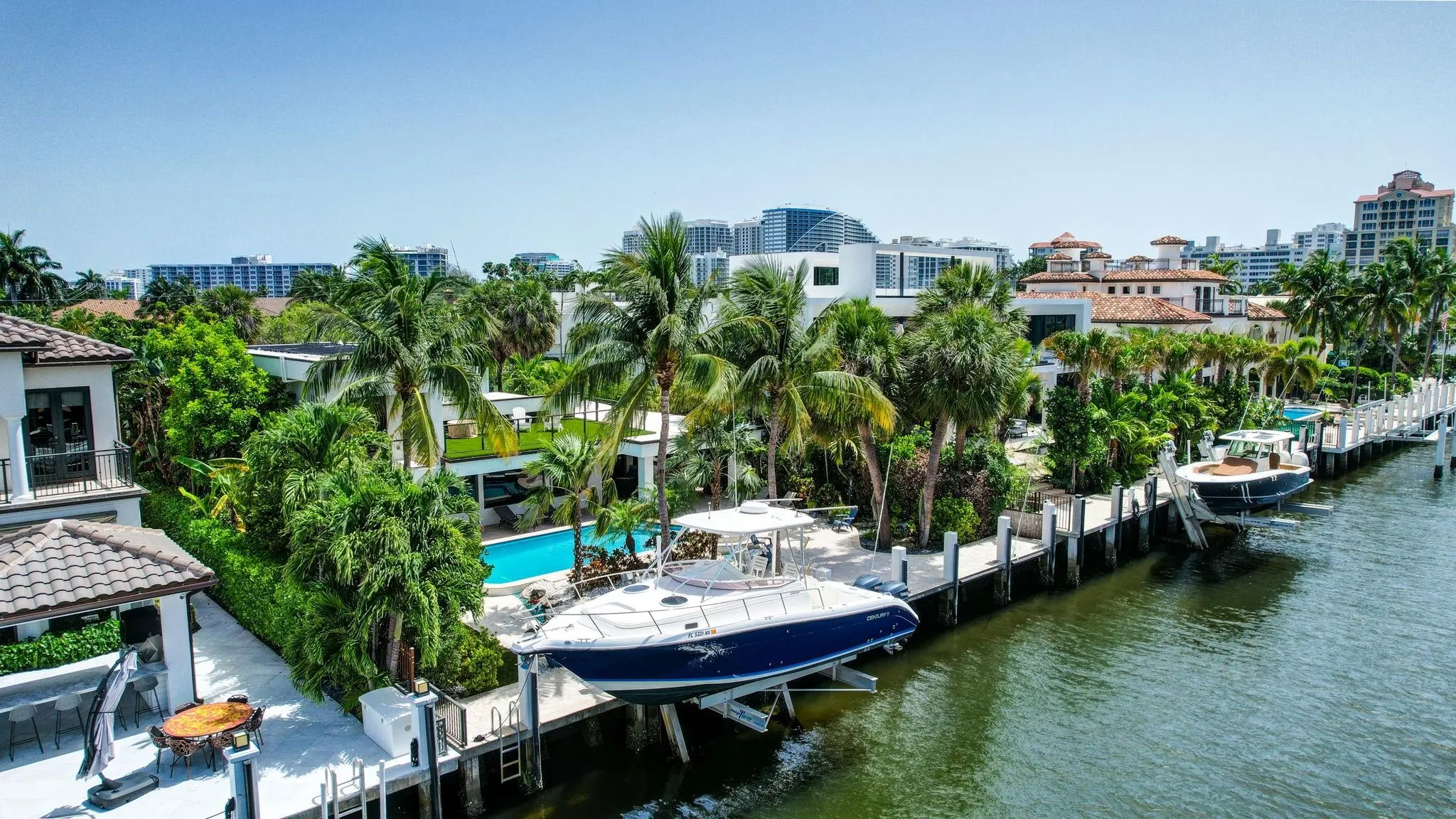 2632 Sea Island Dr