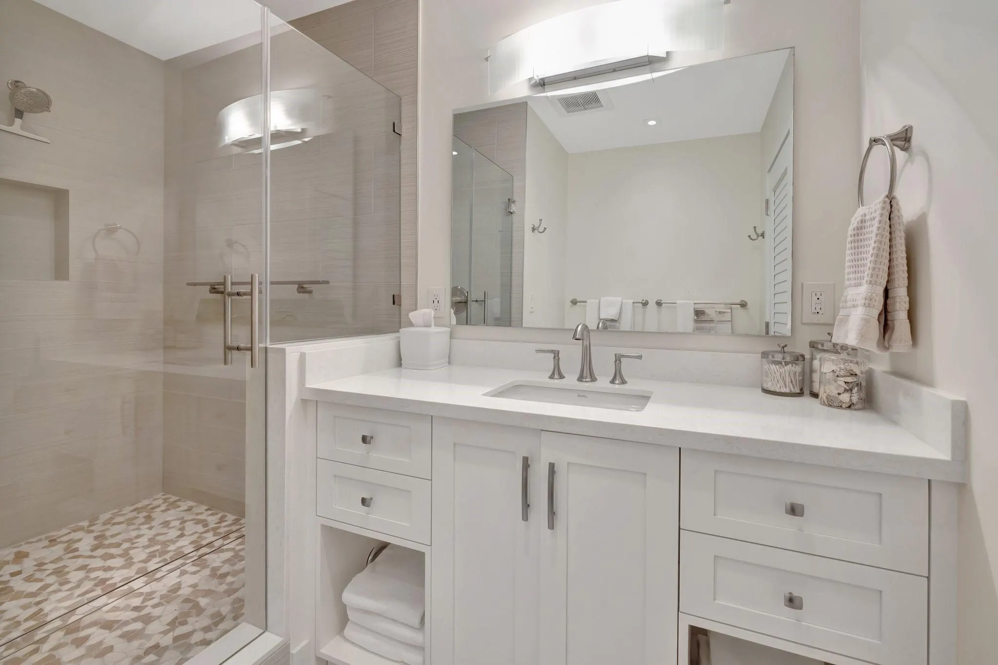 2632 Sea Island Dr