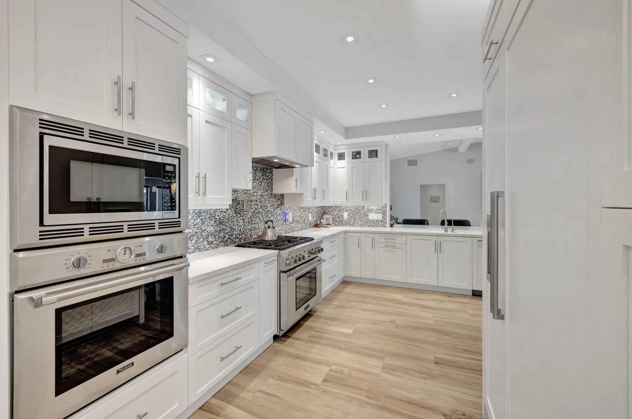 2632 Sea Island Dr