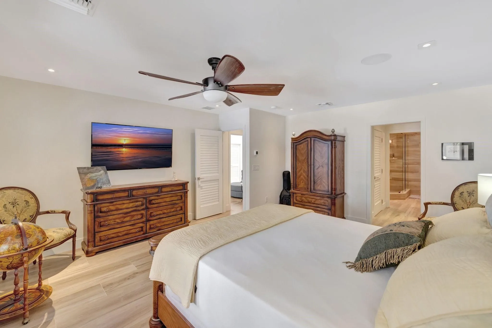2632 Sea Island Dr