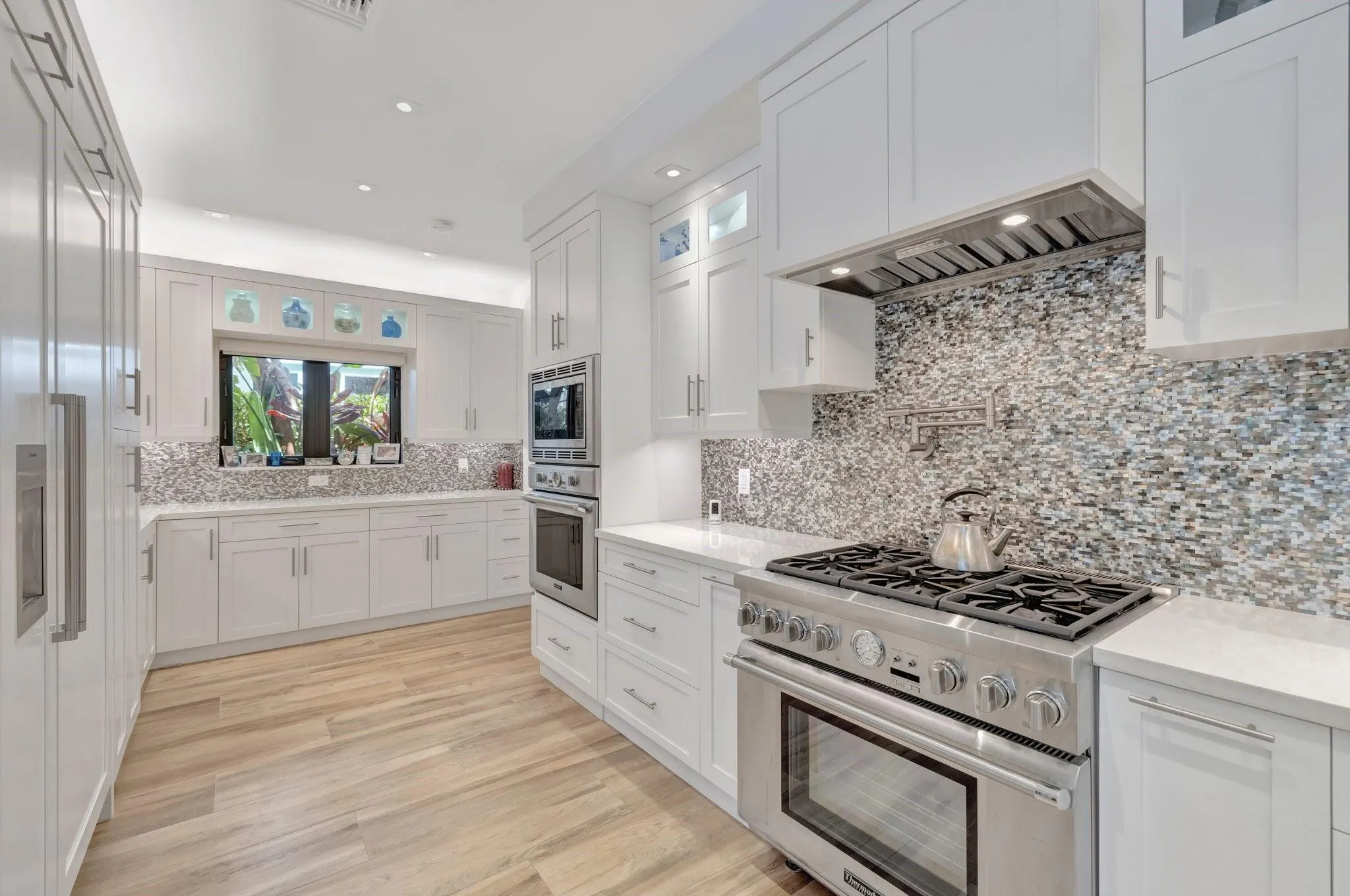 2632 Sea Island Dr