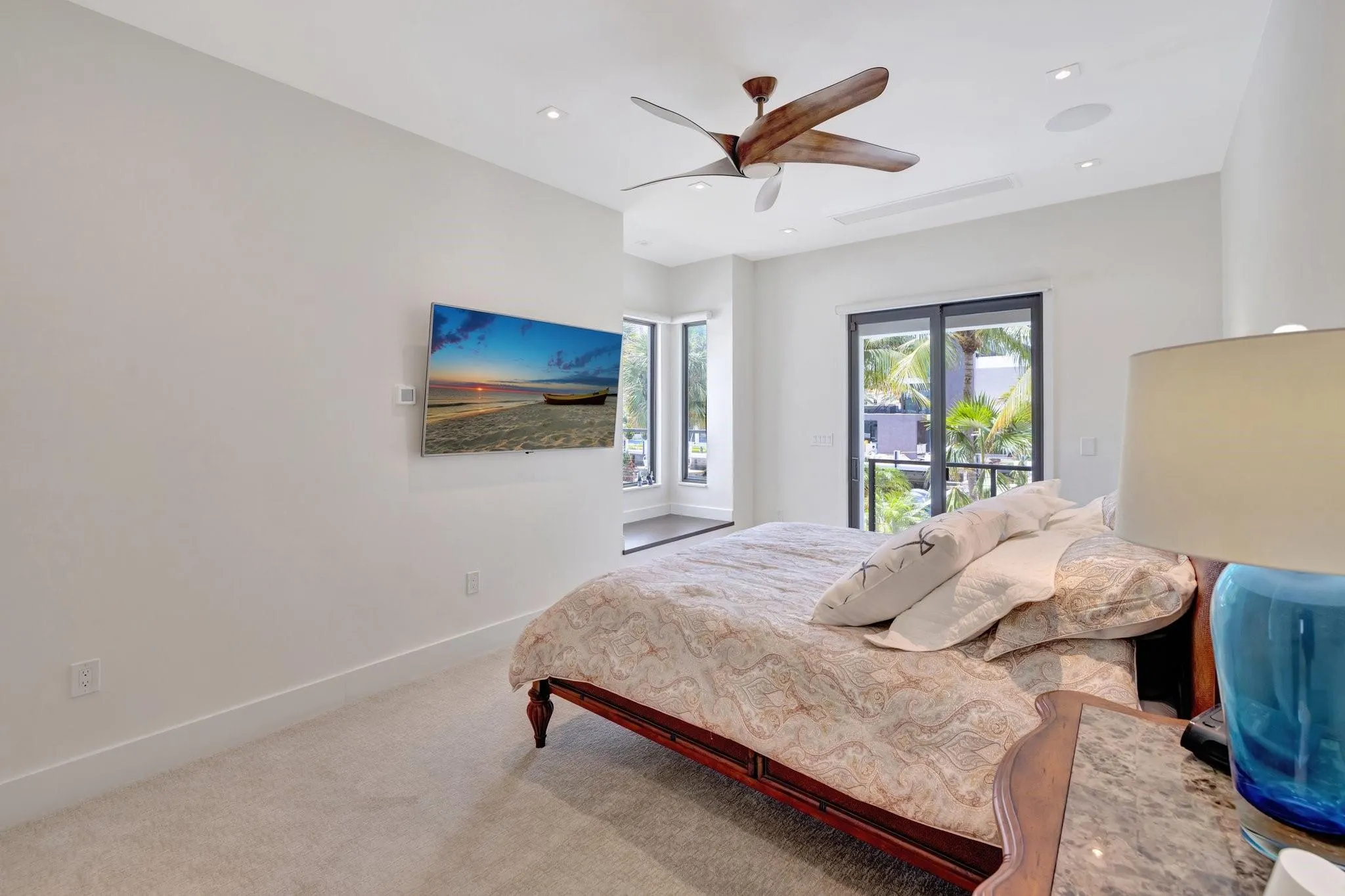 2632 Sea Island Dr