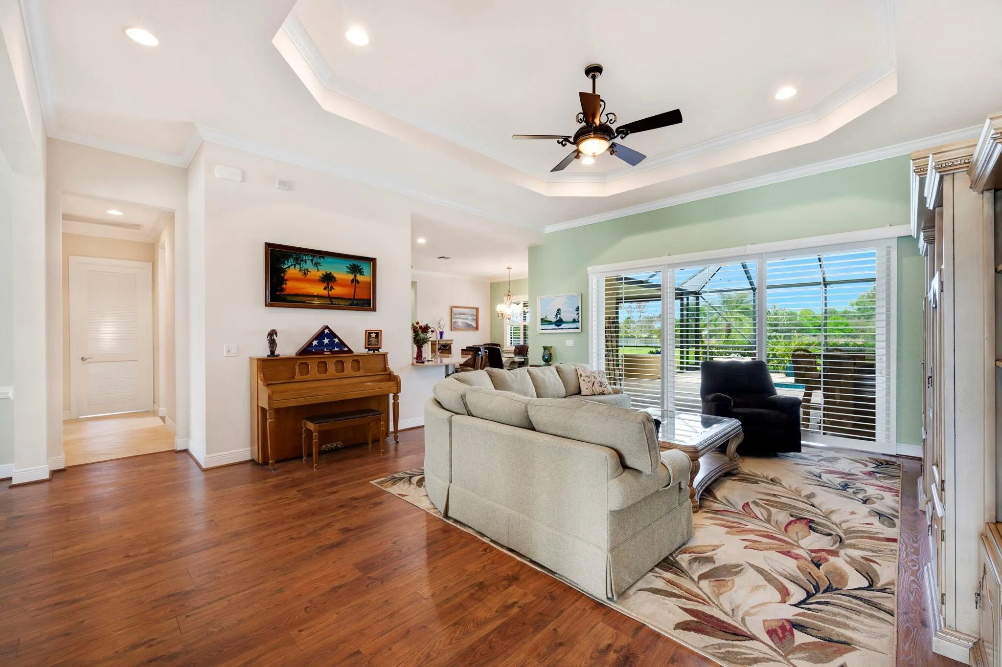 593 SE Tres Belle Circle