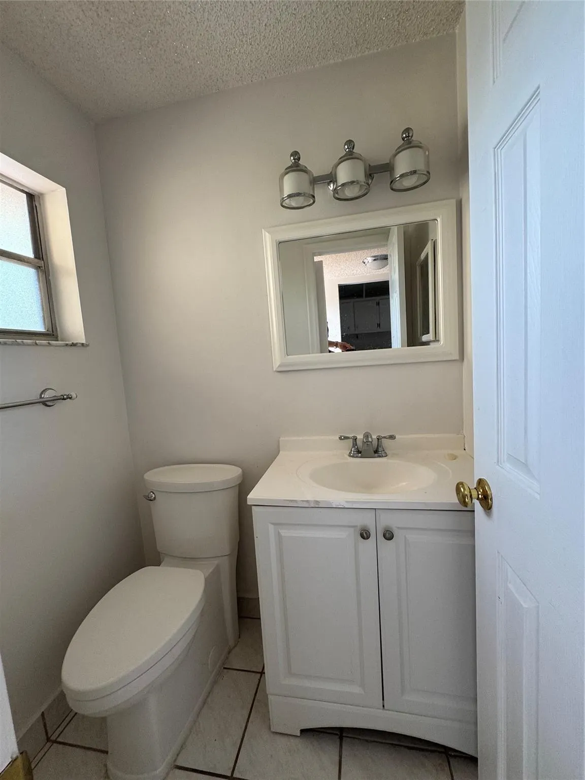 4111 Stirling Rd, #304