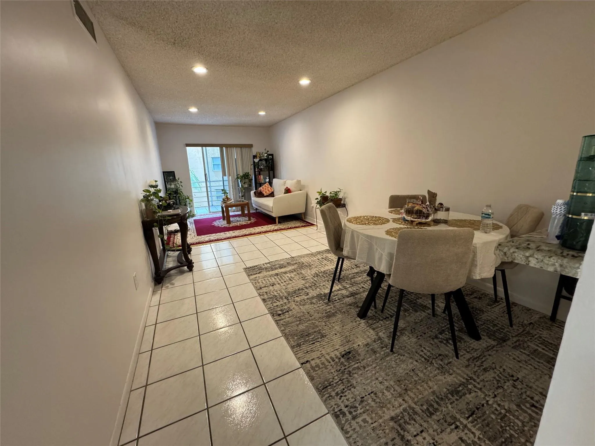 4111 Stirling Rd, #304