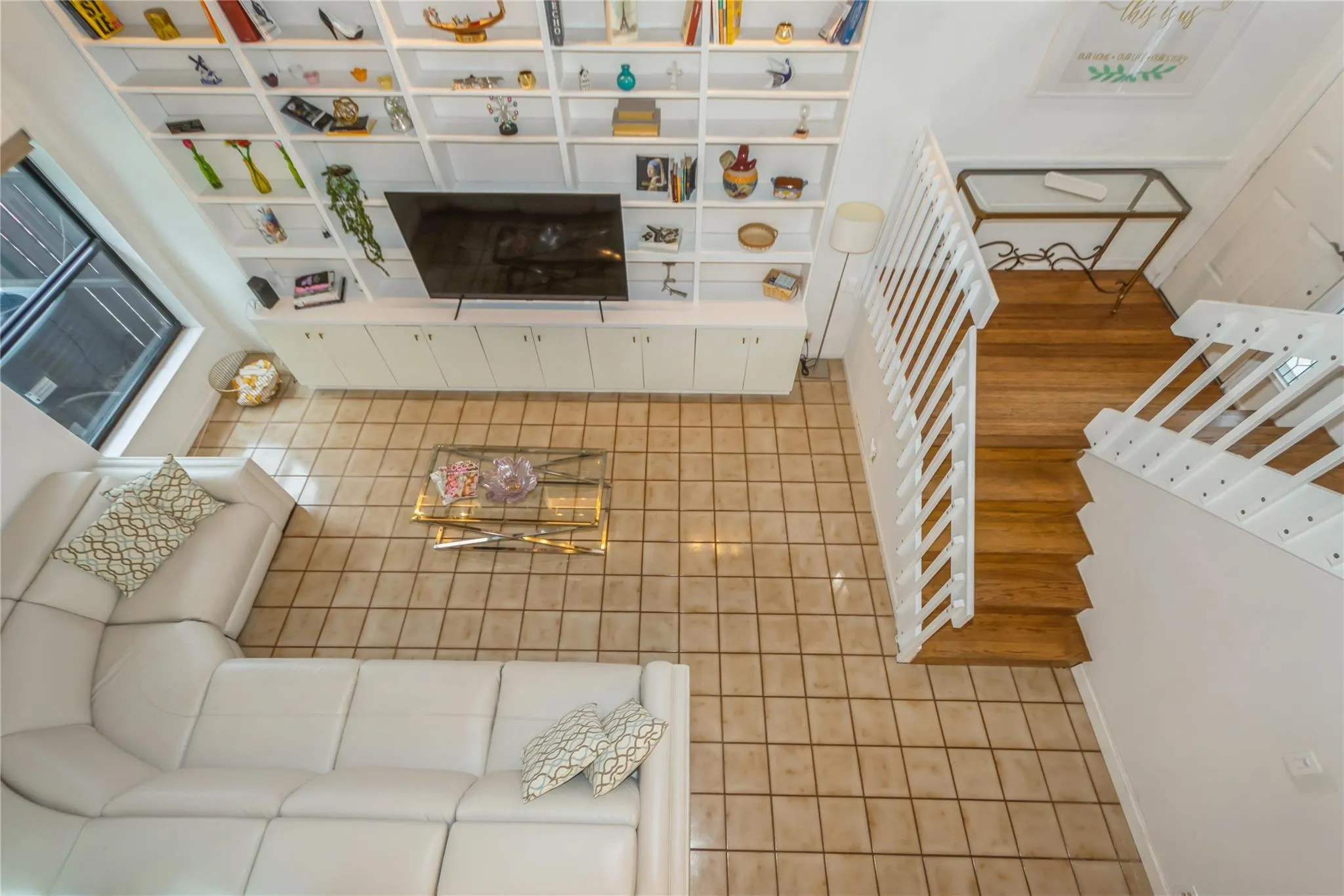 1400 W Sandpiper Cir
