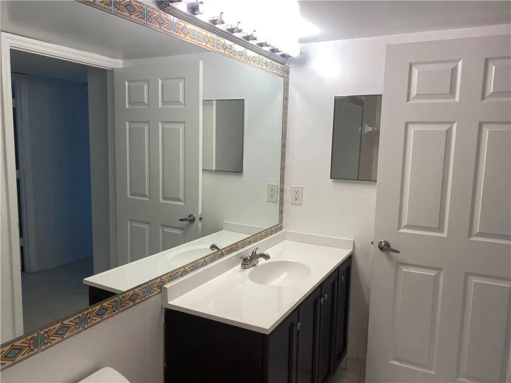 9640 NW 2ND ST, #5-302