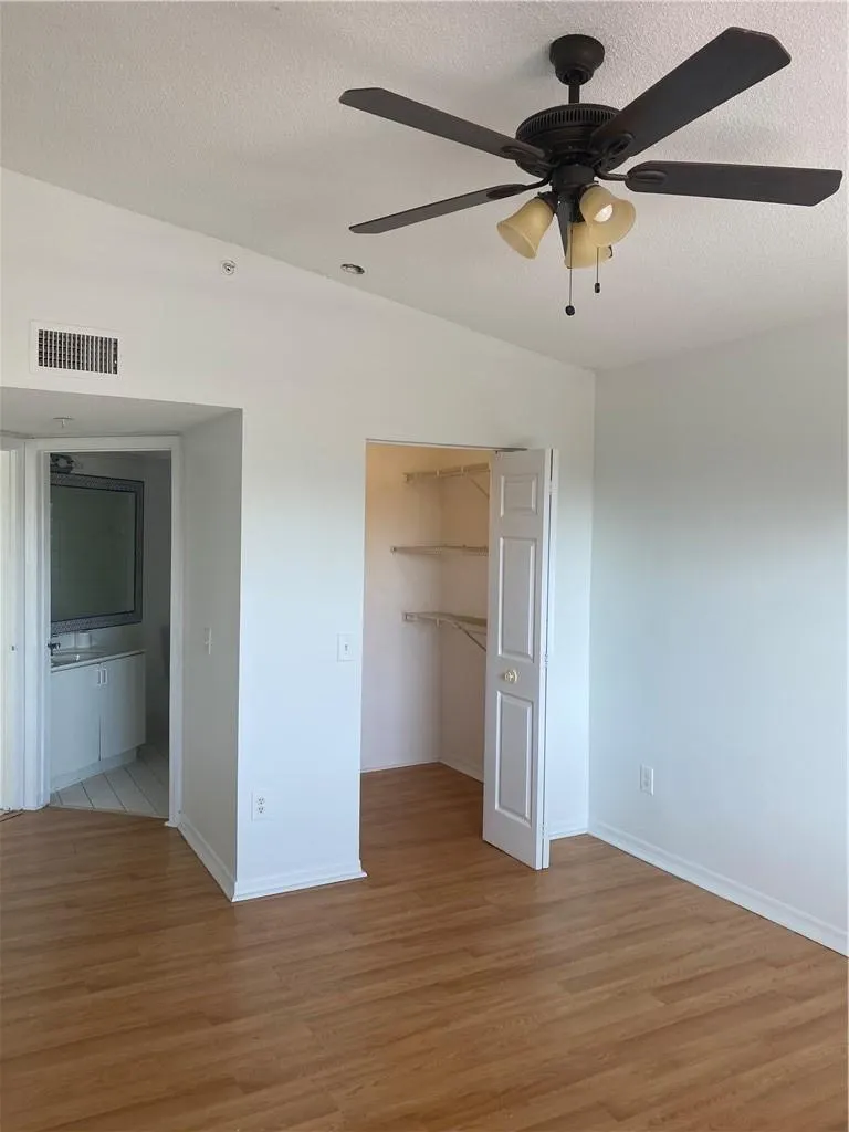 9640 NW 2ND ST, #5-302