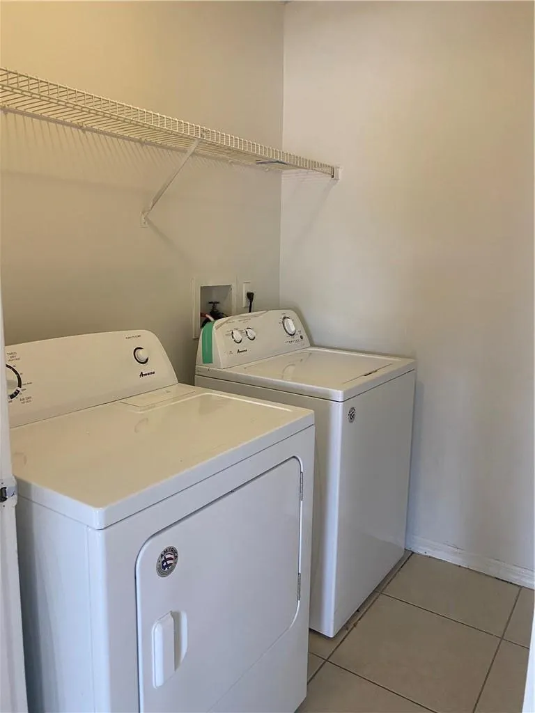 9640 NW 2ND ST, #5-302