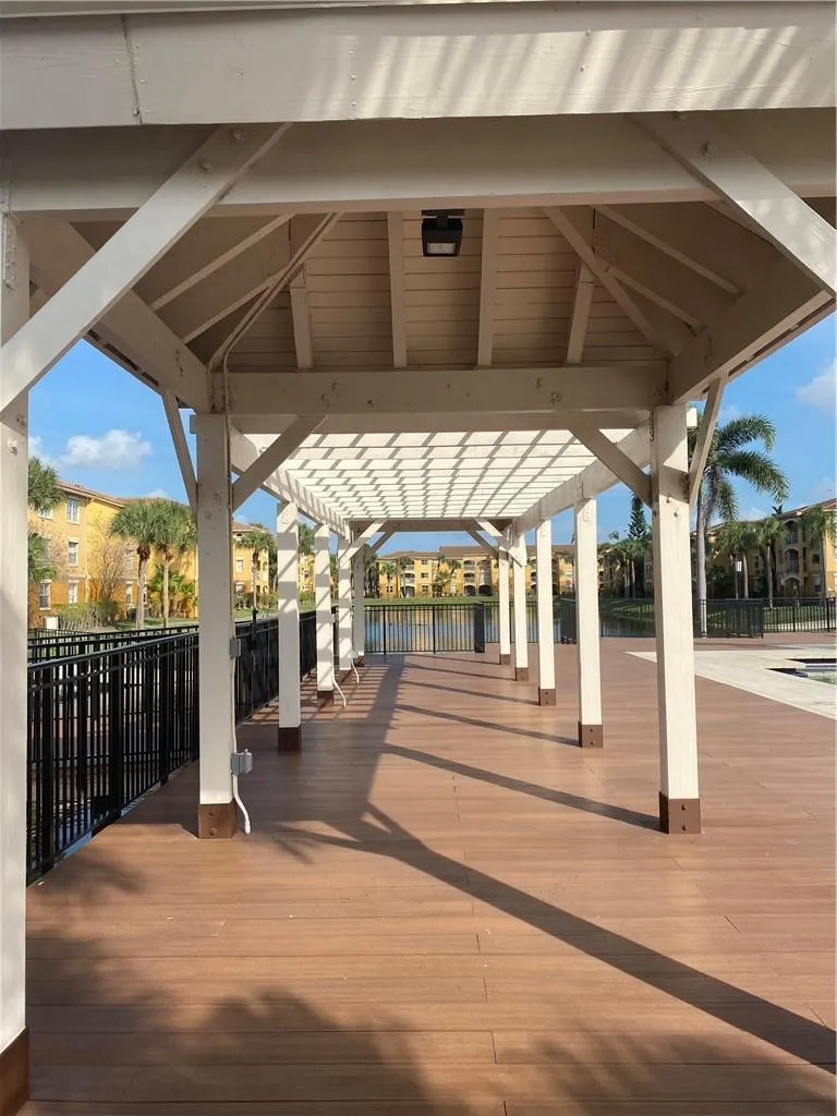 9640 NW 2ND ST, #5-302